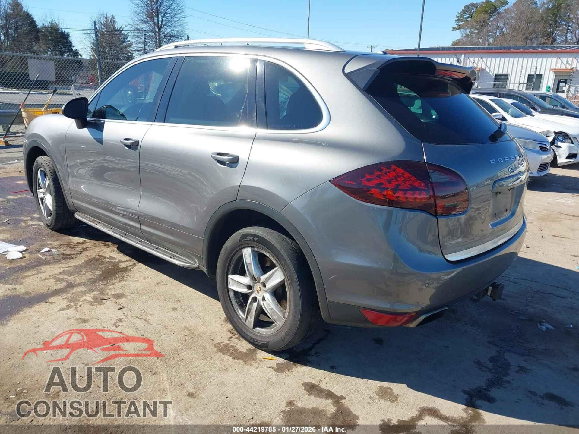 PORSCHE CAYENNE 2012 - WP1AA2A24CLA02137