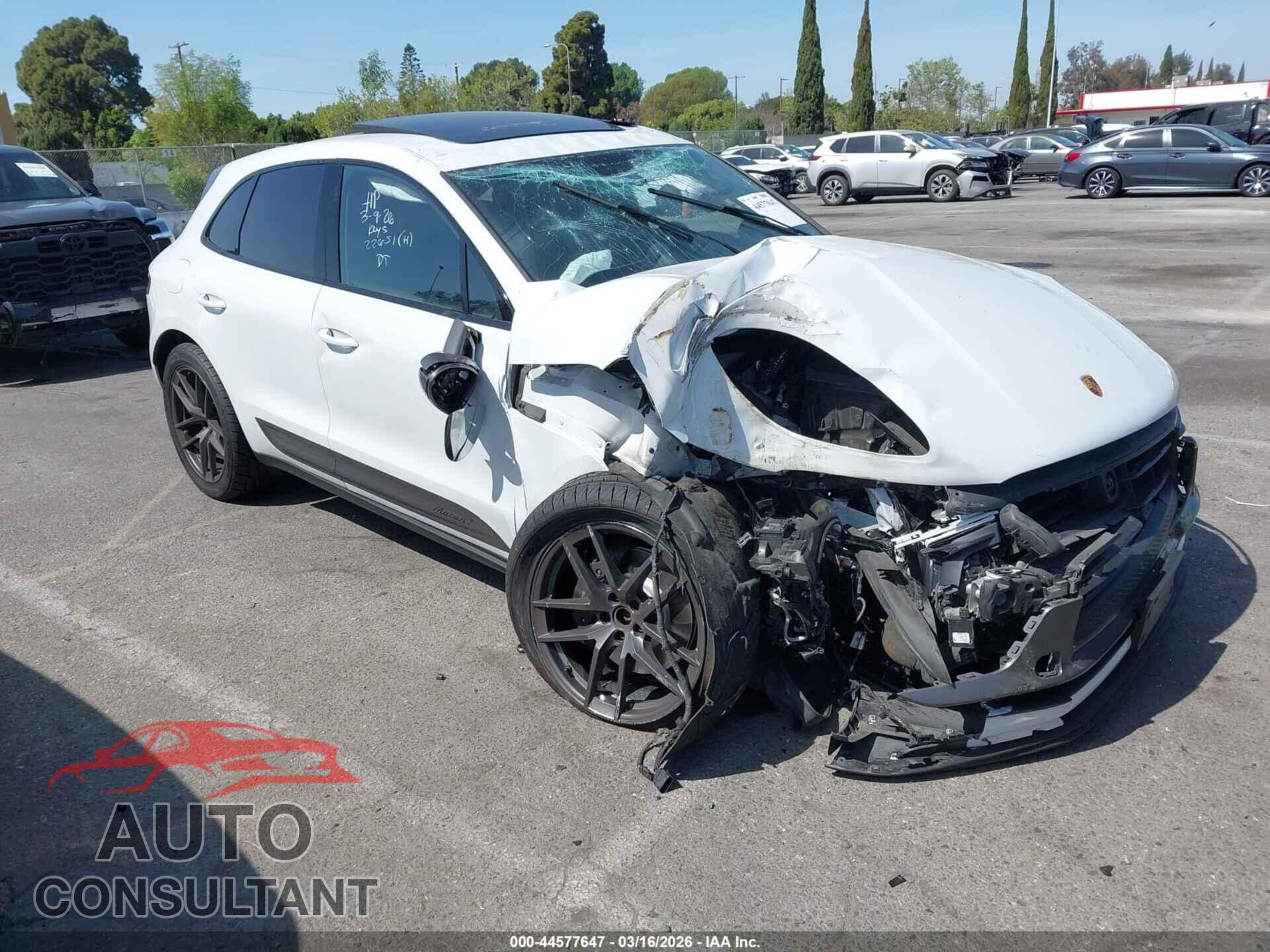 PORSCHE MACAN 2023 - WP1AA2A59PLB16411