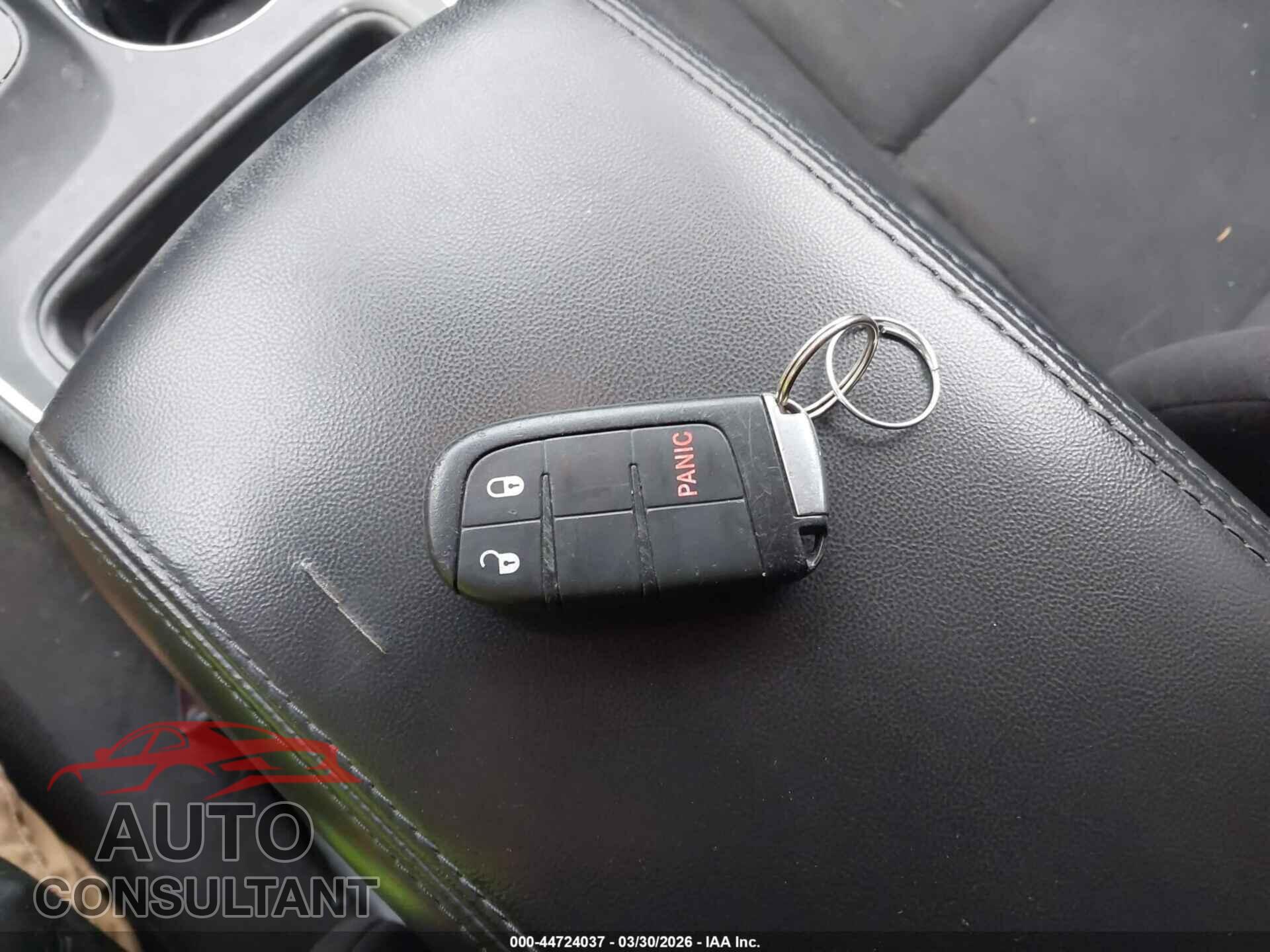 DODGE DURANGO 2014 - 1C4RDJAG1EC557373