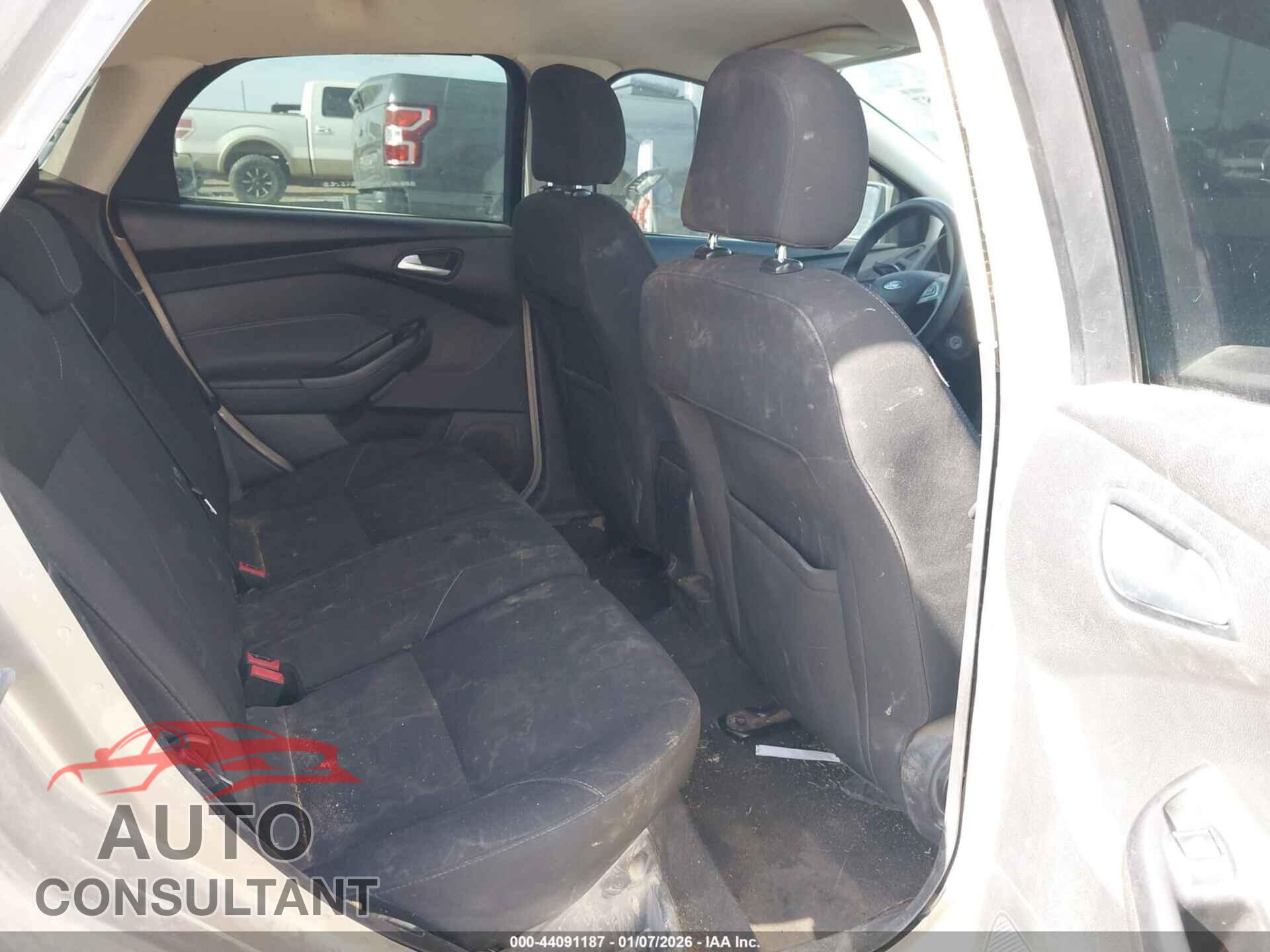 FORD FOCUS 2016 - 1FADP3K20GL344746