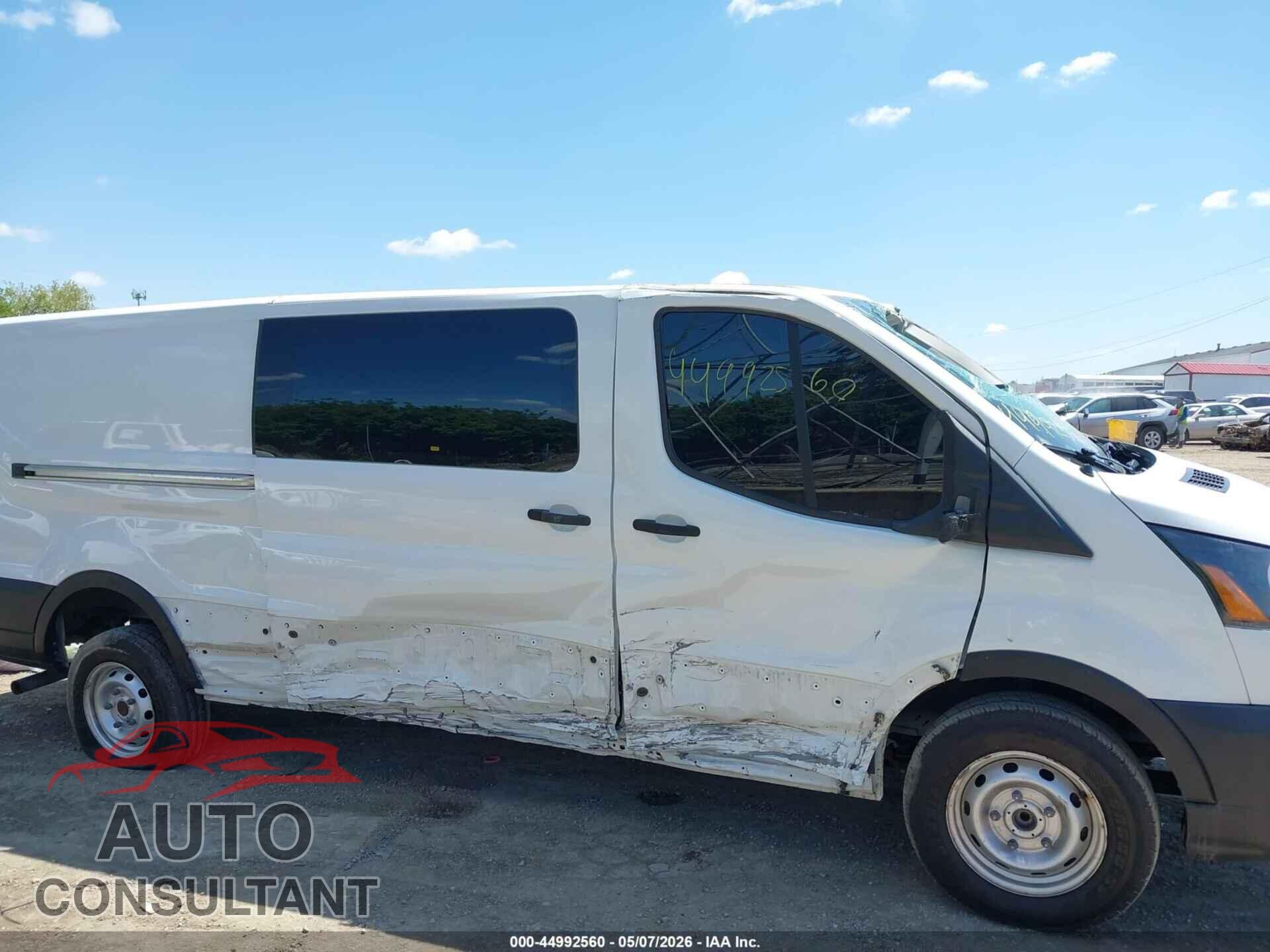 FORD TRANSIT-150 2021 - 1FTYE1Y81MKA07912