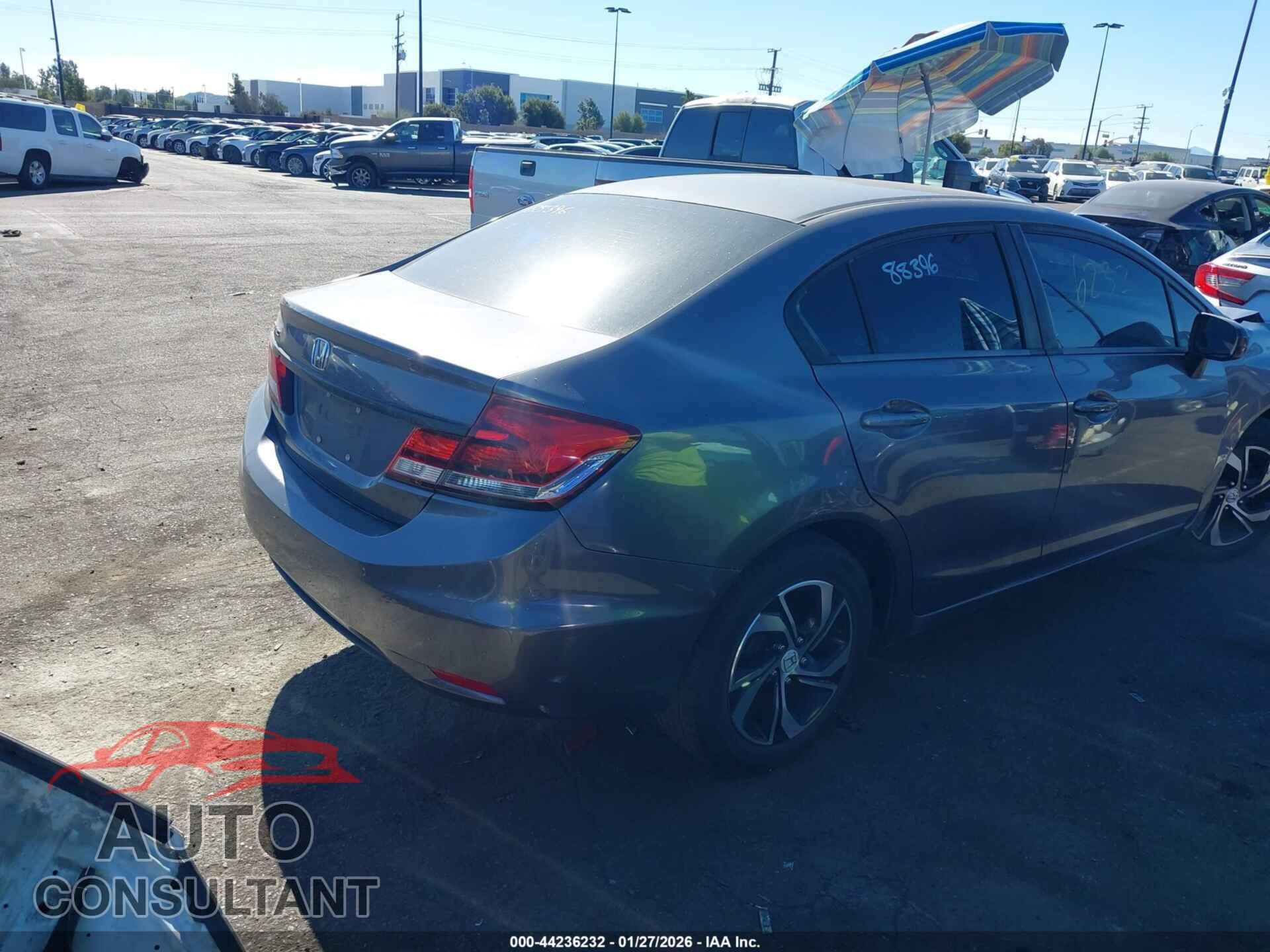 HONDA CIVIC 2015 - 19XFB2F5XFE206445