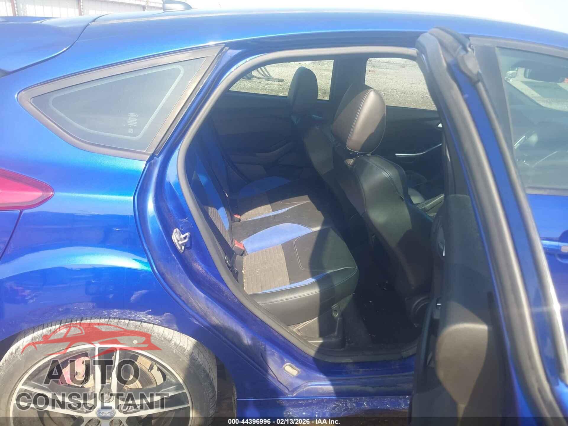 FORD FOCUS ST 2015 - 1FADP3L97FL304559