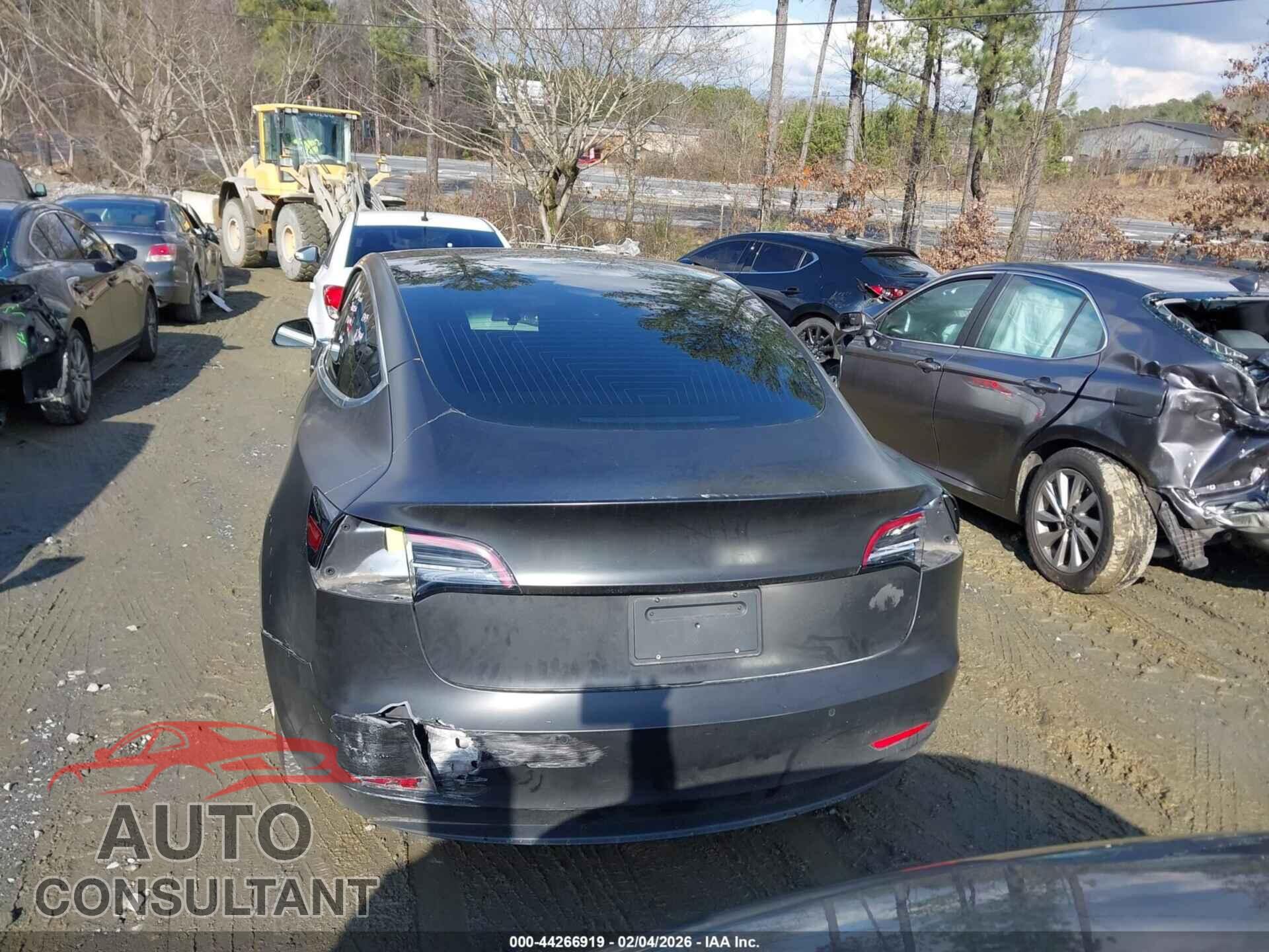 TESLA MODEL 3 2019 - 5YJ3E1EA6KF362425