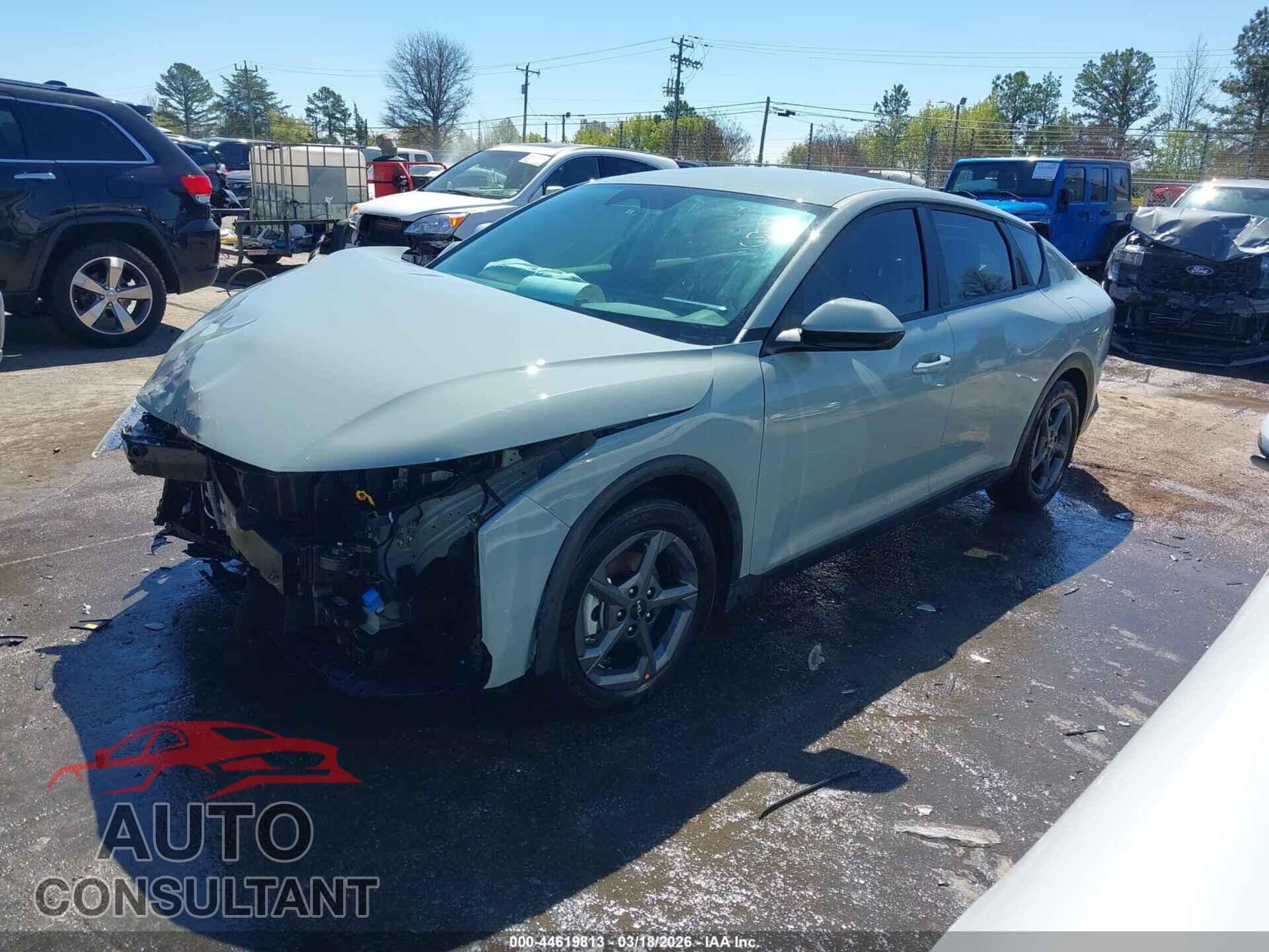 KIA K4 2025 - 3KPFT4DE5SE204012