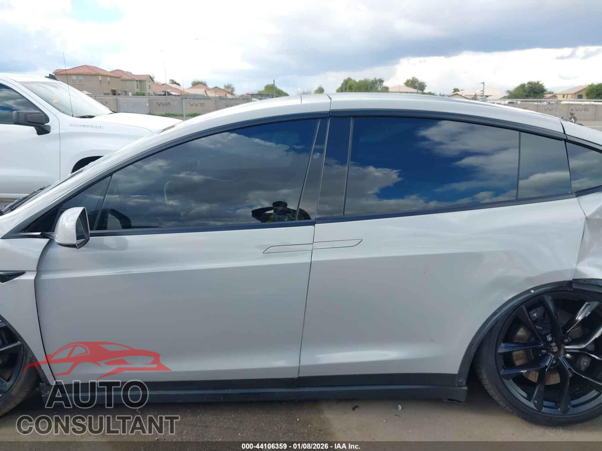 TESLA MODEL X 2017 - 5YJXCDE27HF049359