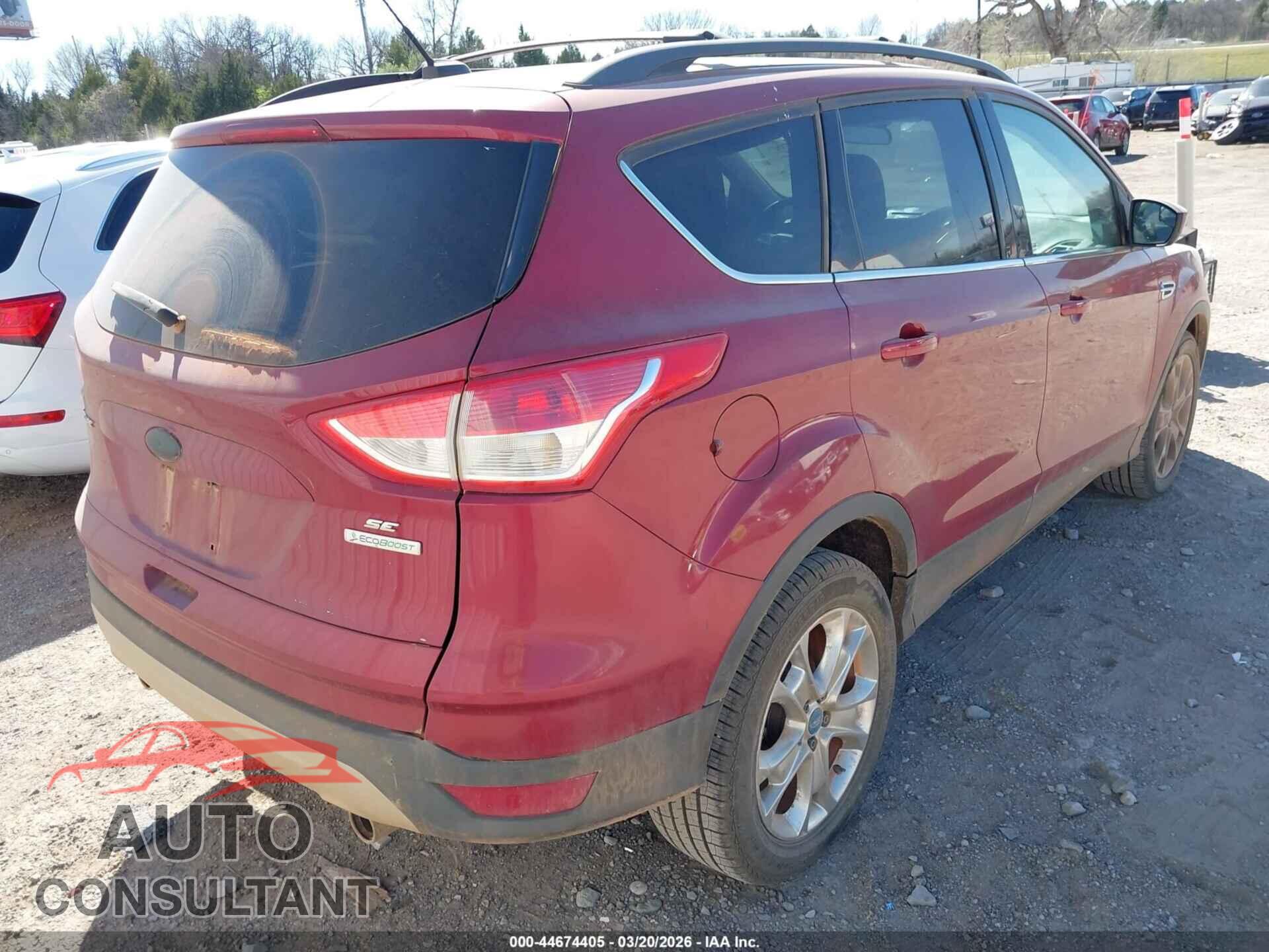 FORD ESCAPE 2013 - 1FMCU0GX5DUC66810