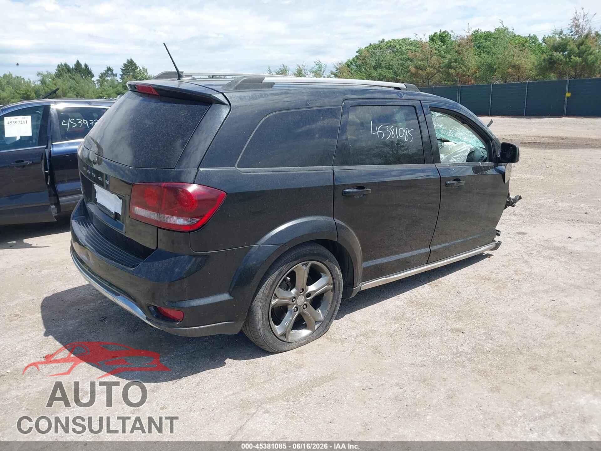 DODGE JOURNEY 2017 - 3C4PDCGBXHT582795