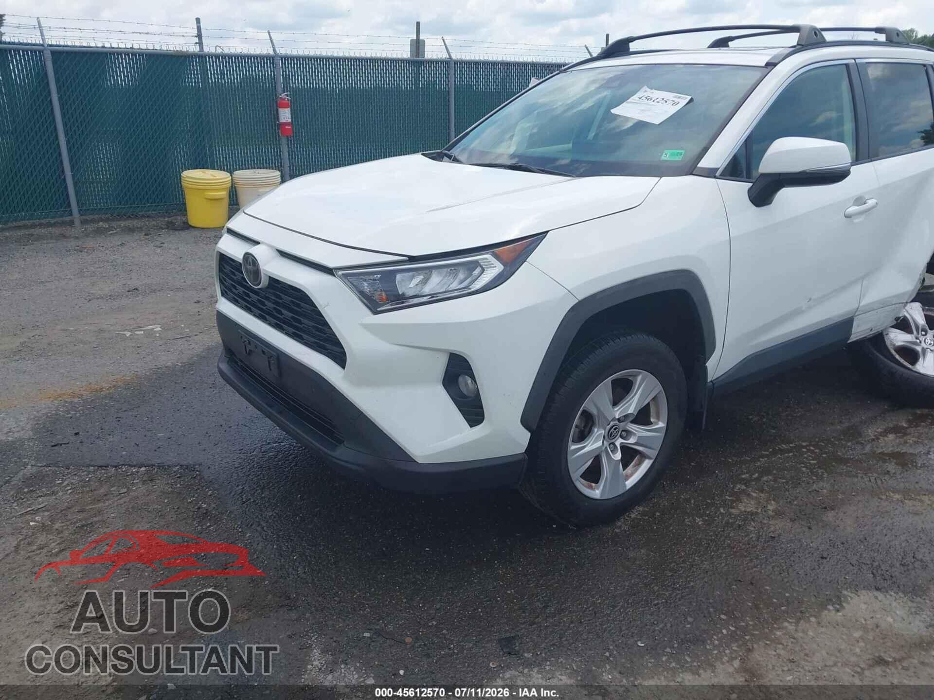 TOYOTA RAV4 2020 - JTMP1RFV2LD053430