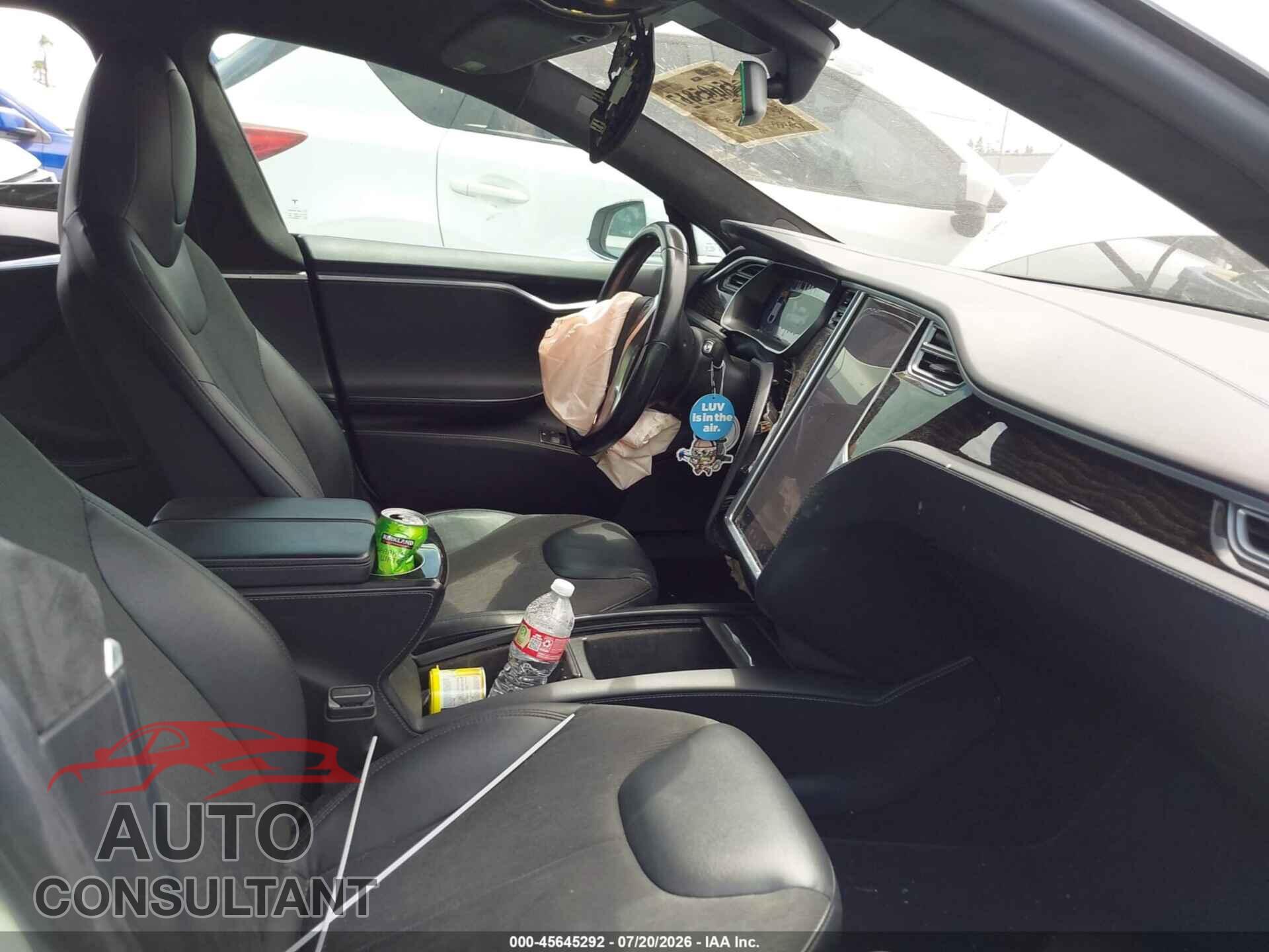 TESLA MODEL S 2016 - 5YJSA1E16GF160117