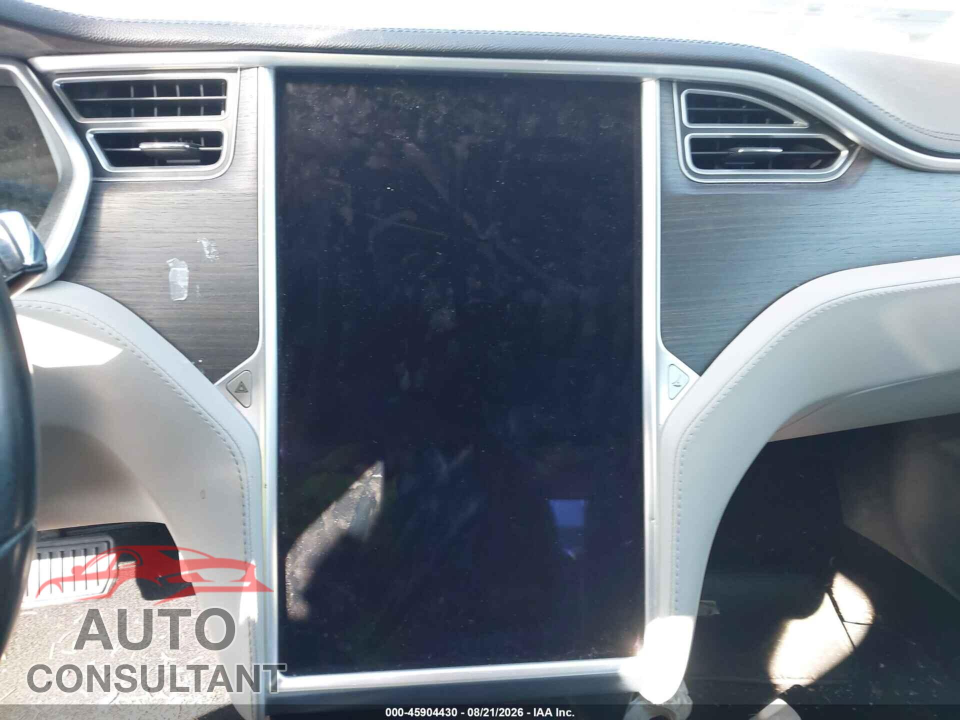 TESLA MODEL S 2015 - 5YJSA1E2XFF111879
