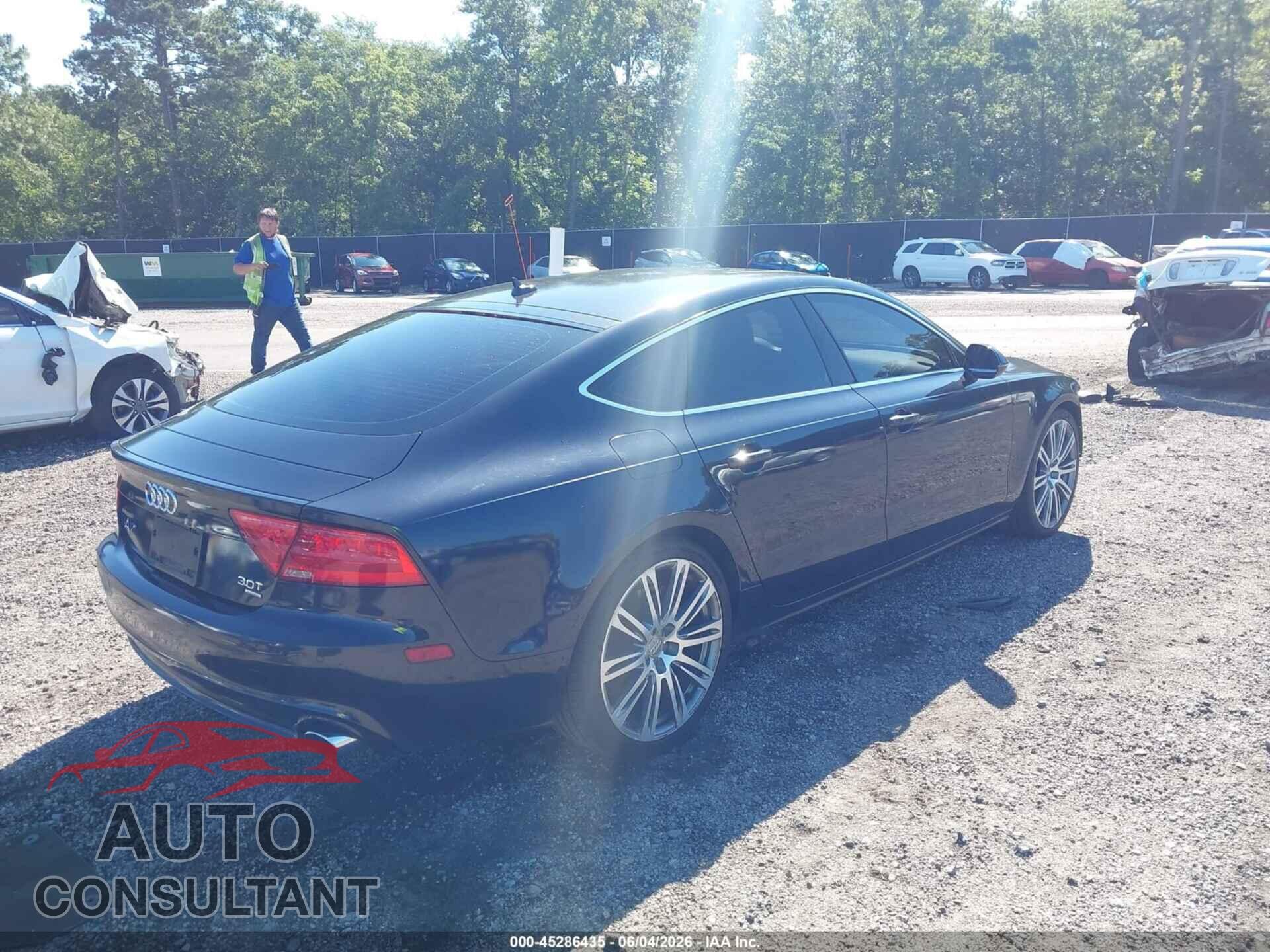 AUDI A7 2013 - WAUYGAFC7DN008351