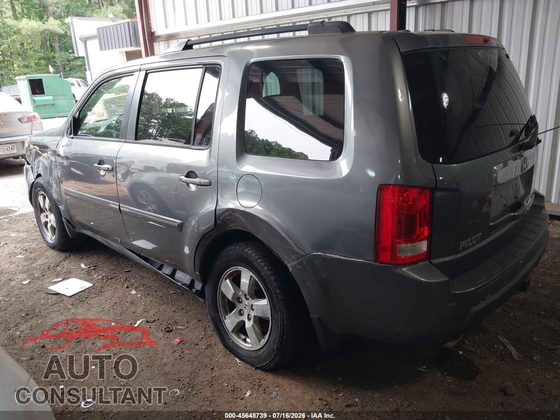 HONDA PILOT 2011 - 5FNYF4H58BB065885