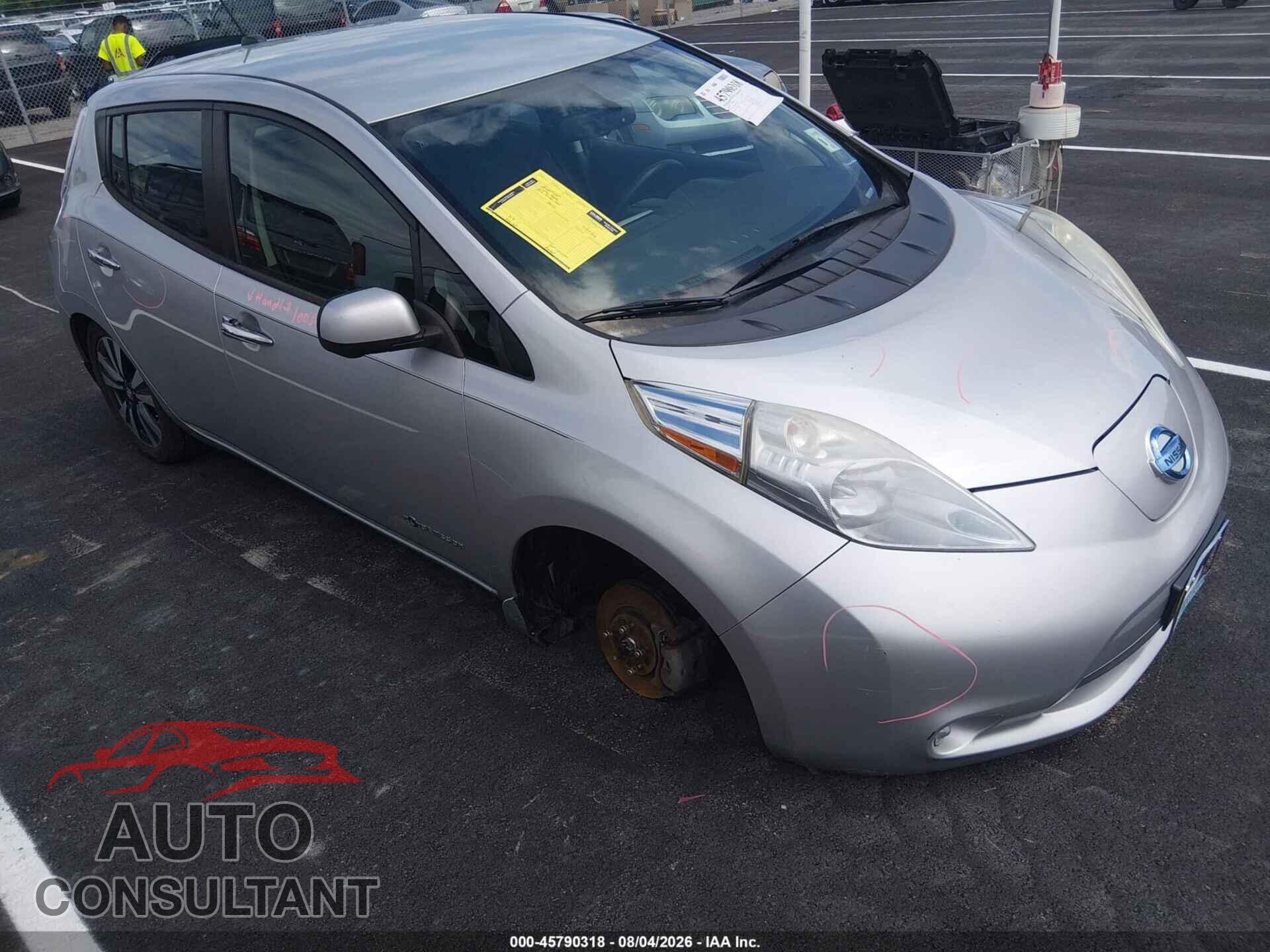 NISSAN LEAF 2015 - 1N4AZ0CP9FC320451