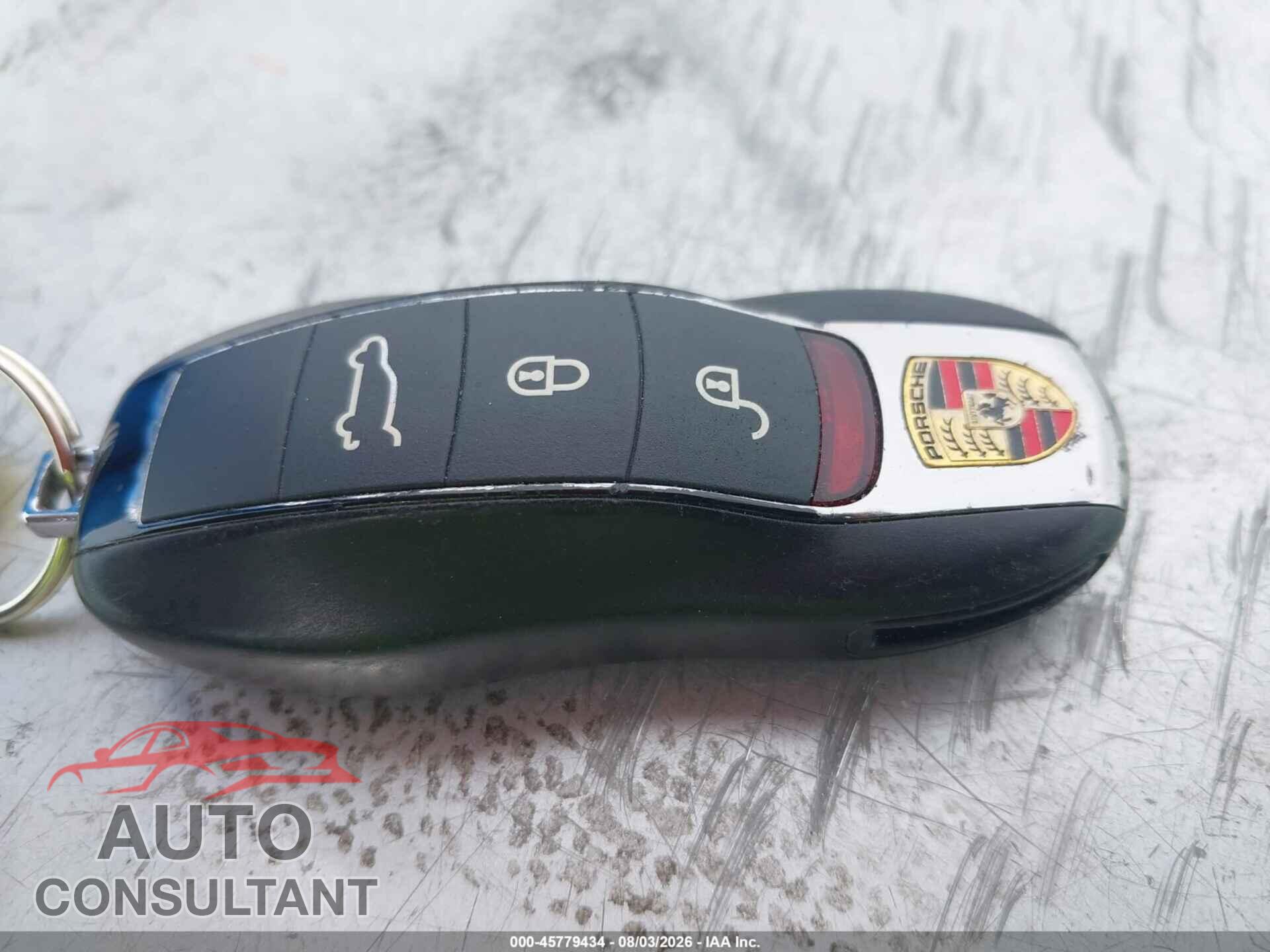 PORSCHE MACAN 2018 - WP1AA2A53JLB19733