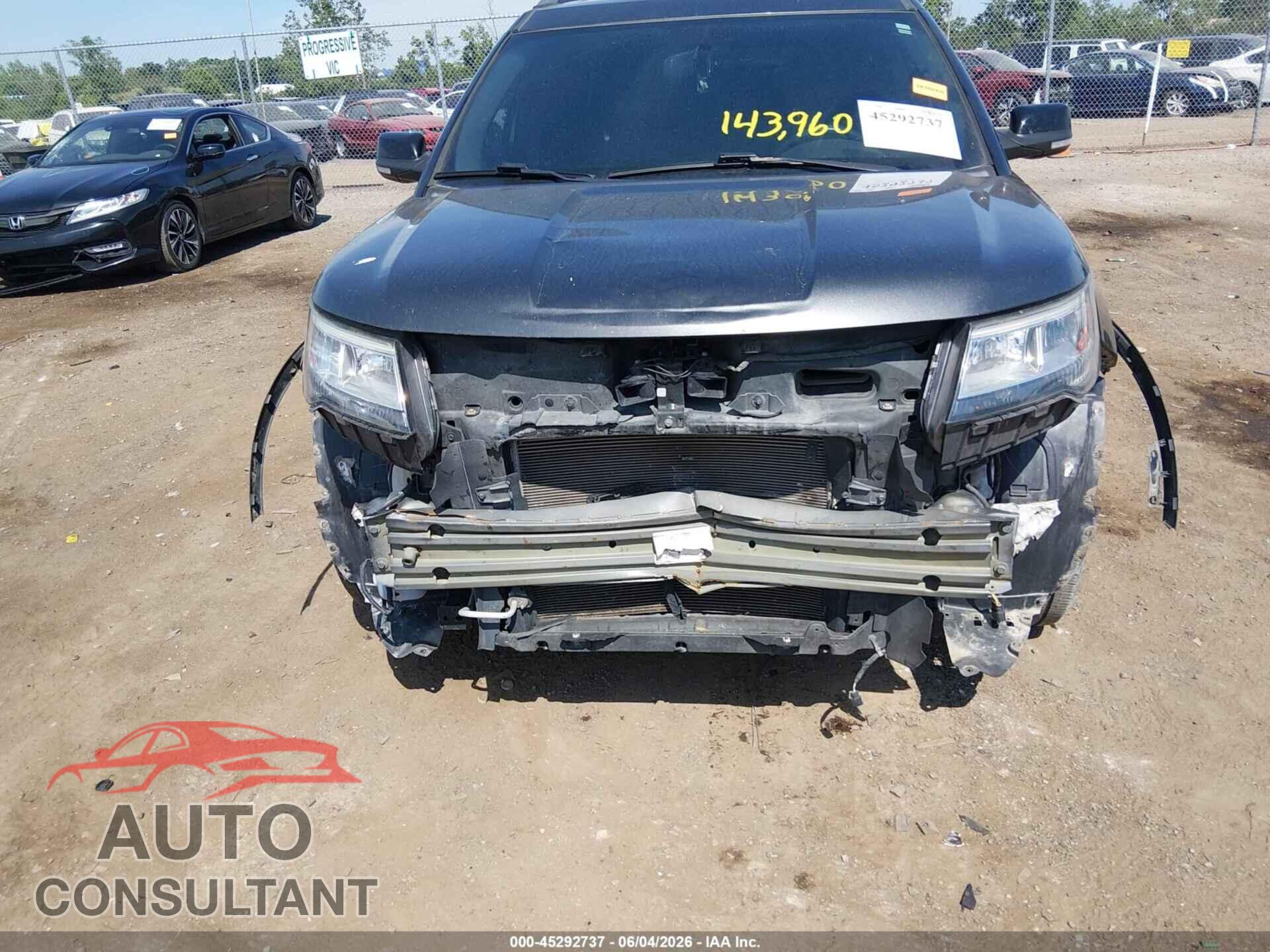 FORD EXPLORER 2018 - 1FM5K7D88JGB84259