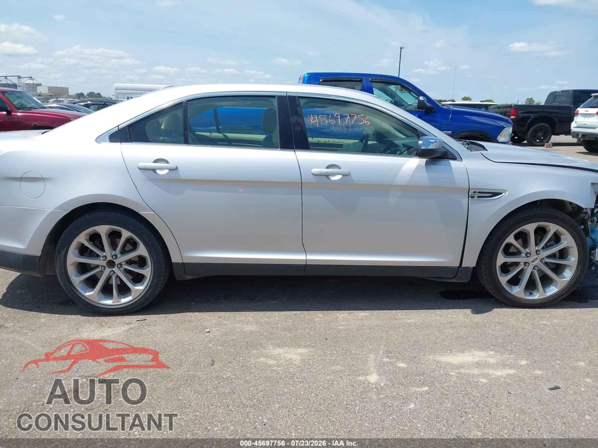 FORD TAURUS 2015 - 1FAHP2F84FG106903