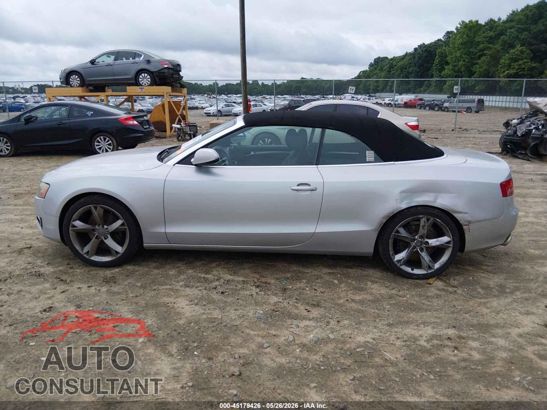 AUDI A5 2012 - WAUJFAFH2CN005338