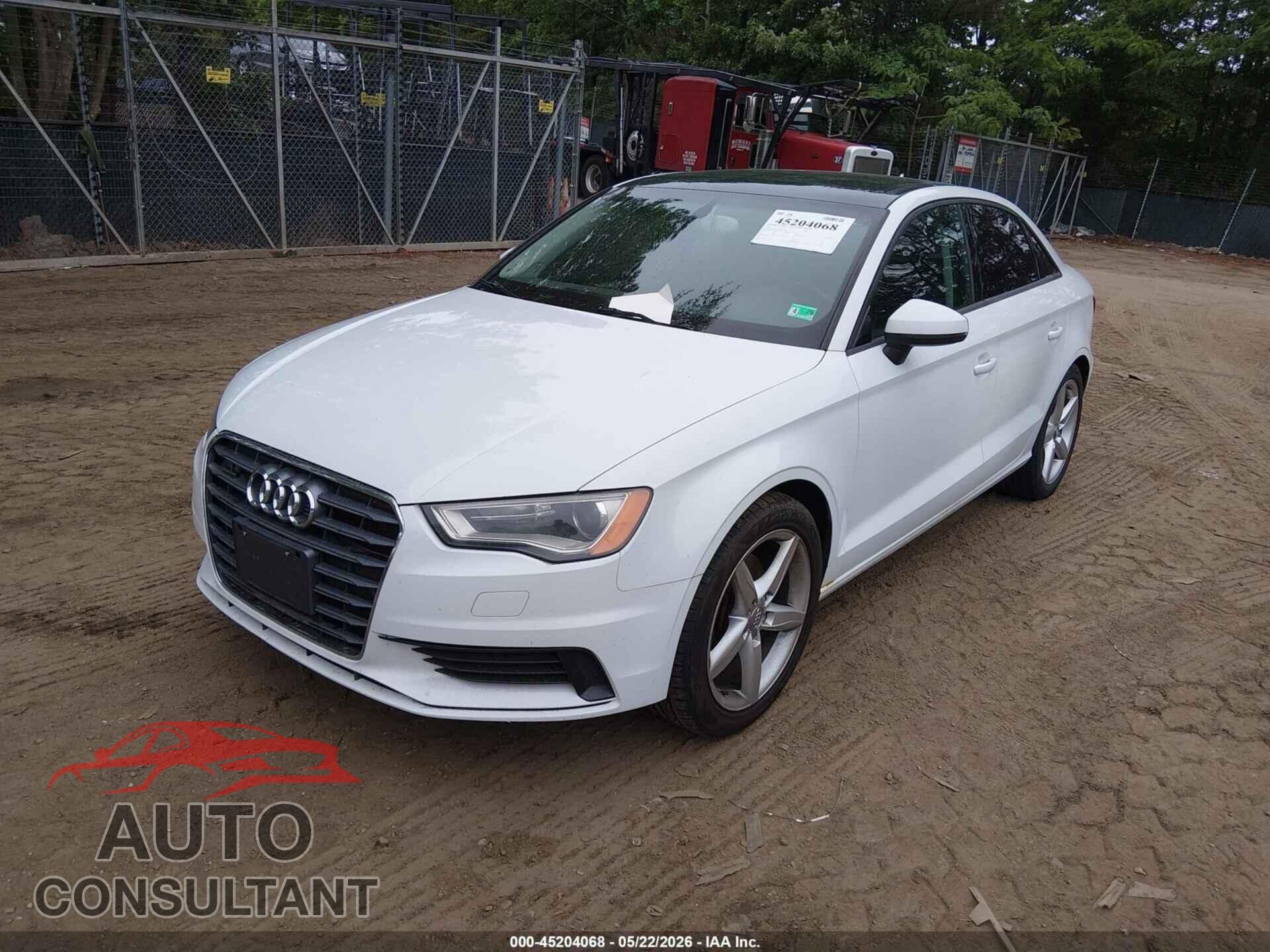 AUDI A3 2015 - WAUBFGFF8F1003045