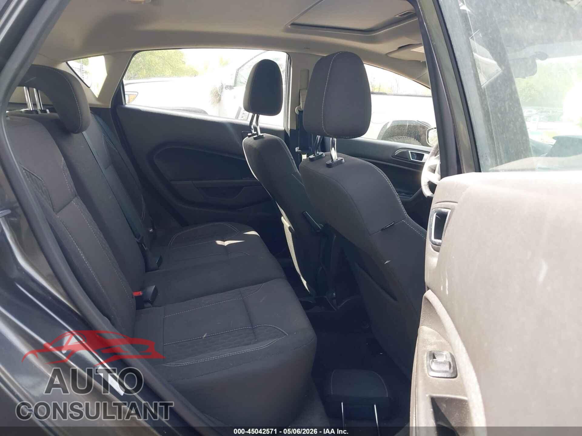 FORD FIESTA 2016 - 3FADP4EJ5GM154237