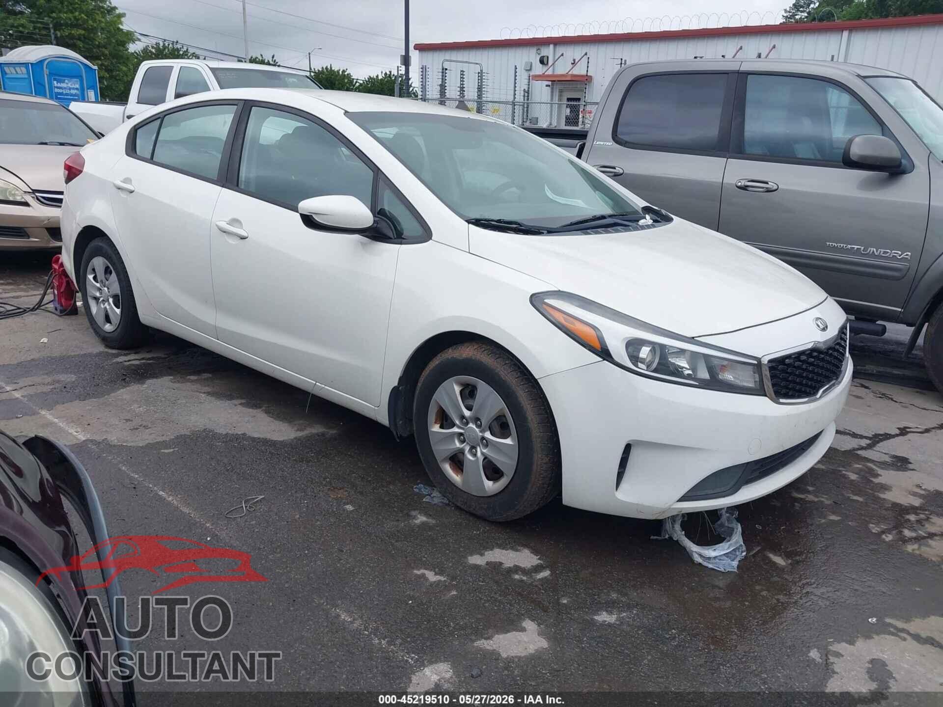 KIA FORTE 2017 - 3KPFK4A73HE101379