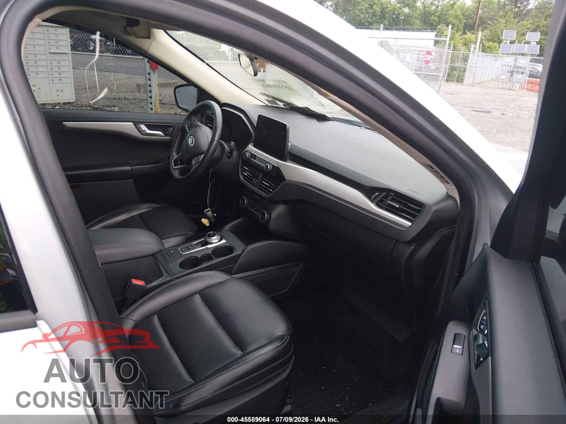 FORD ESCAPE 2020 - 1FMCU9BZ5LUA52363