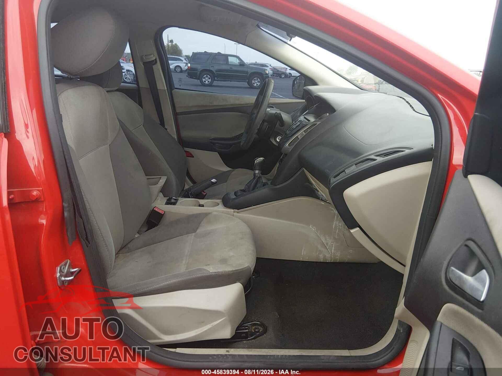 FORD FOCUS 2013 - 1FADP3K28DL290480