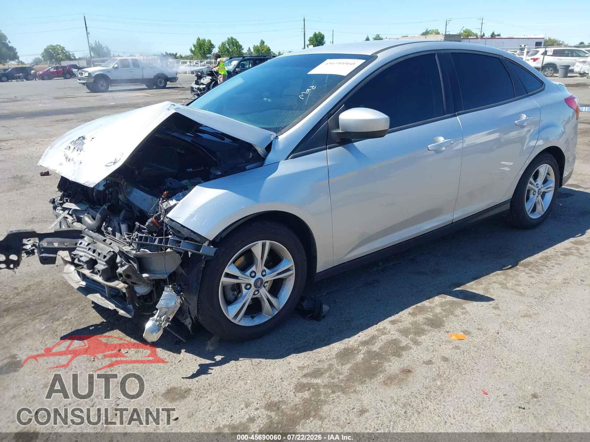 FORD FOCUS 2012 - 1FAHP3F23CL452848