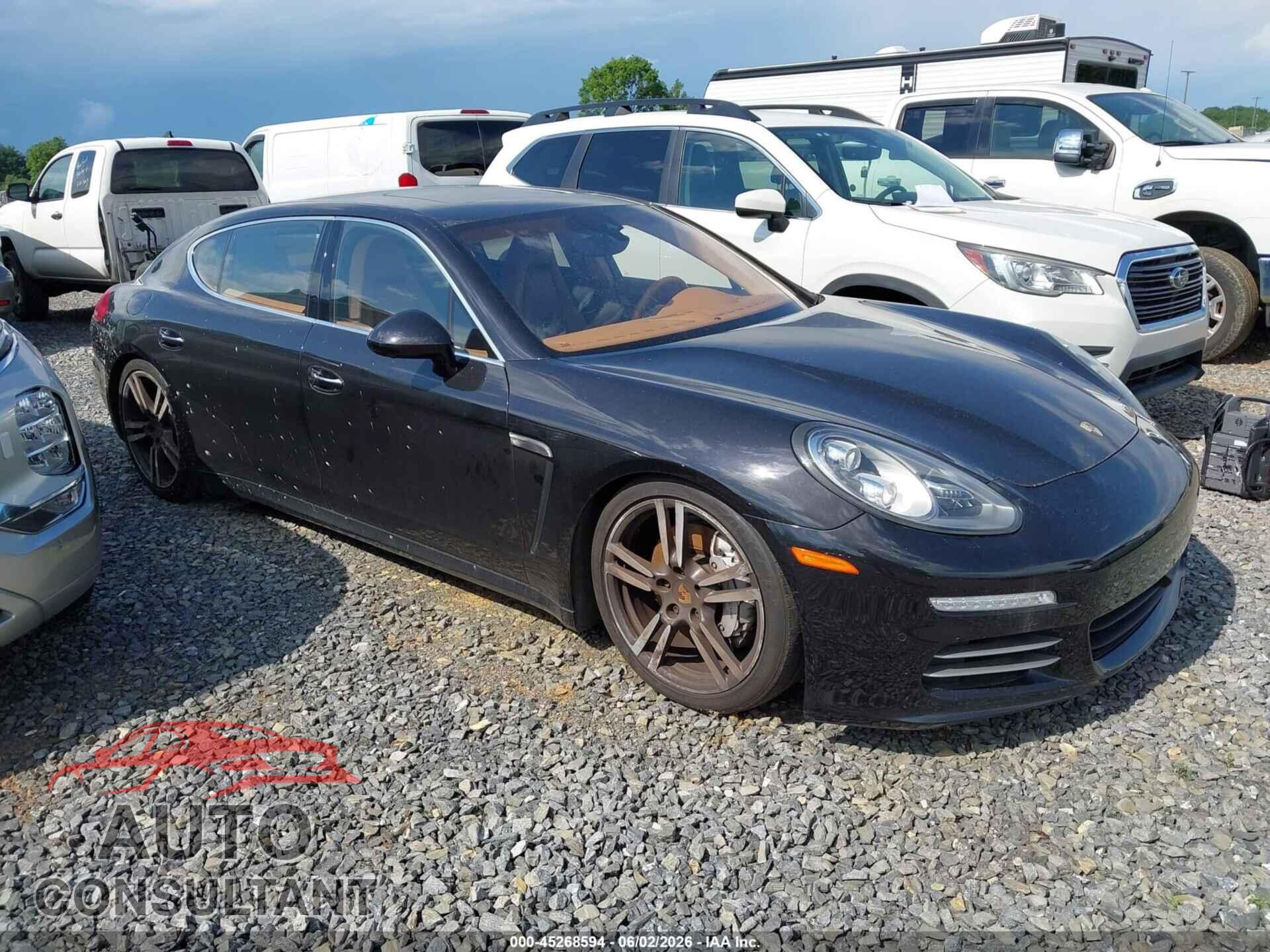 PORSCHE PANAMERA 2014 - WP0BB2A71EL063639