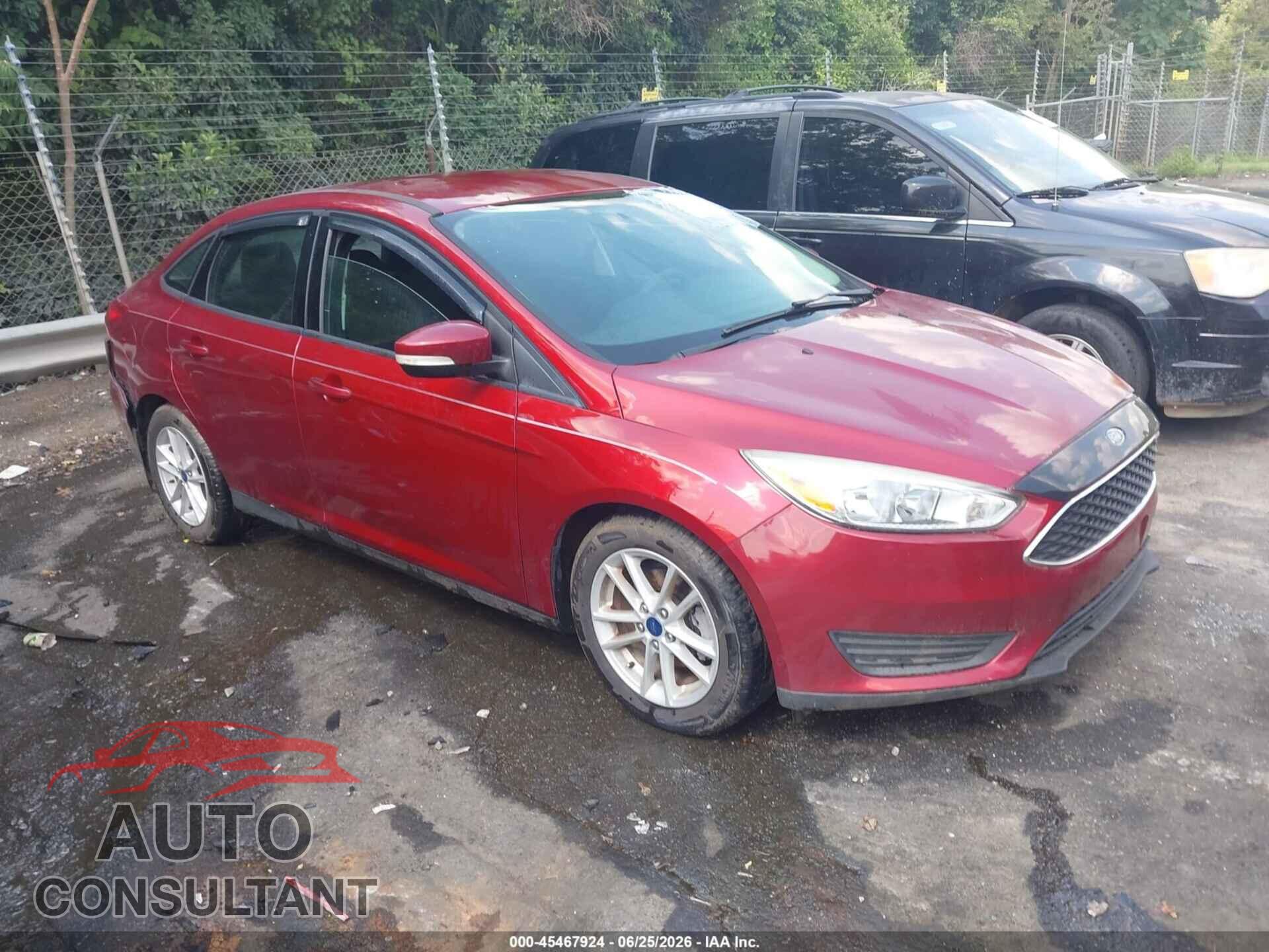 FORD FOCUS 2017 - 1FADP3F23HL234429
