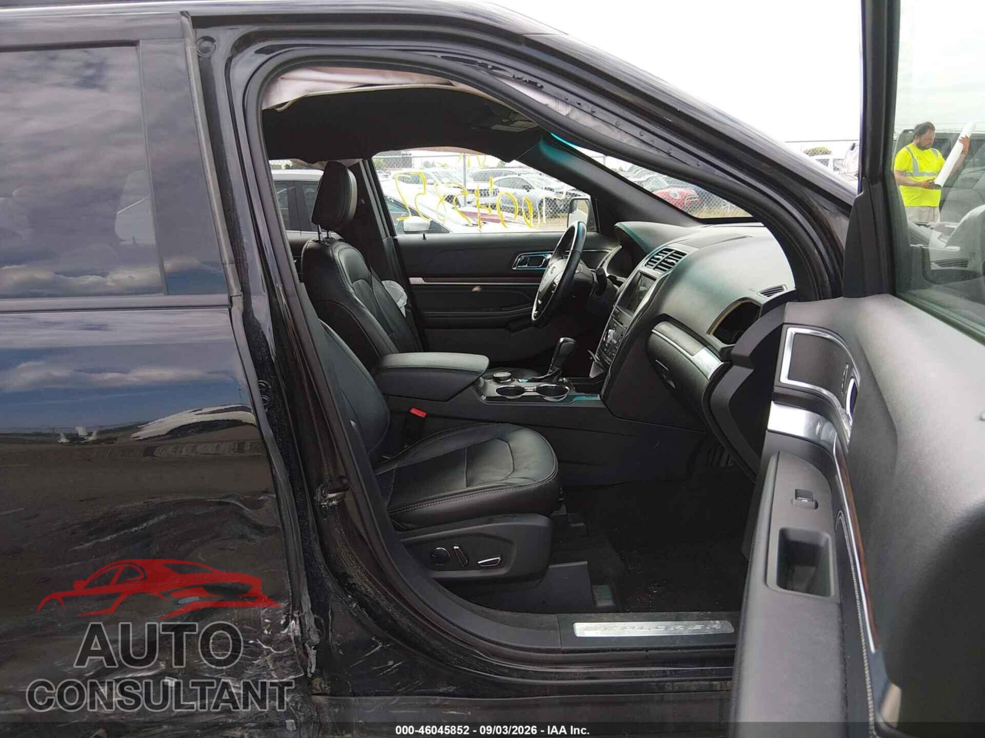 FORD EXPLORER 2018 - 1FM5K8F84JGB10811