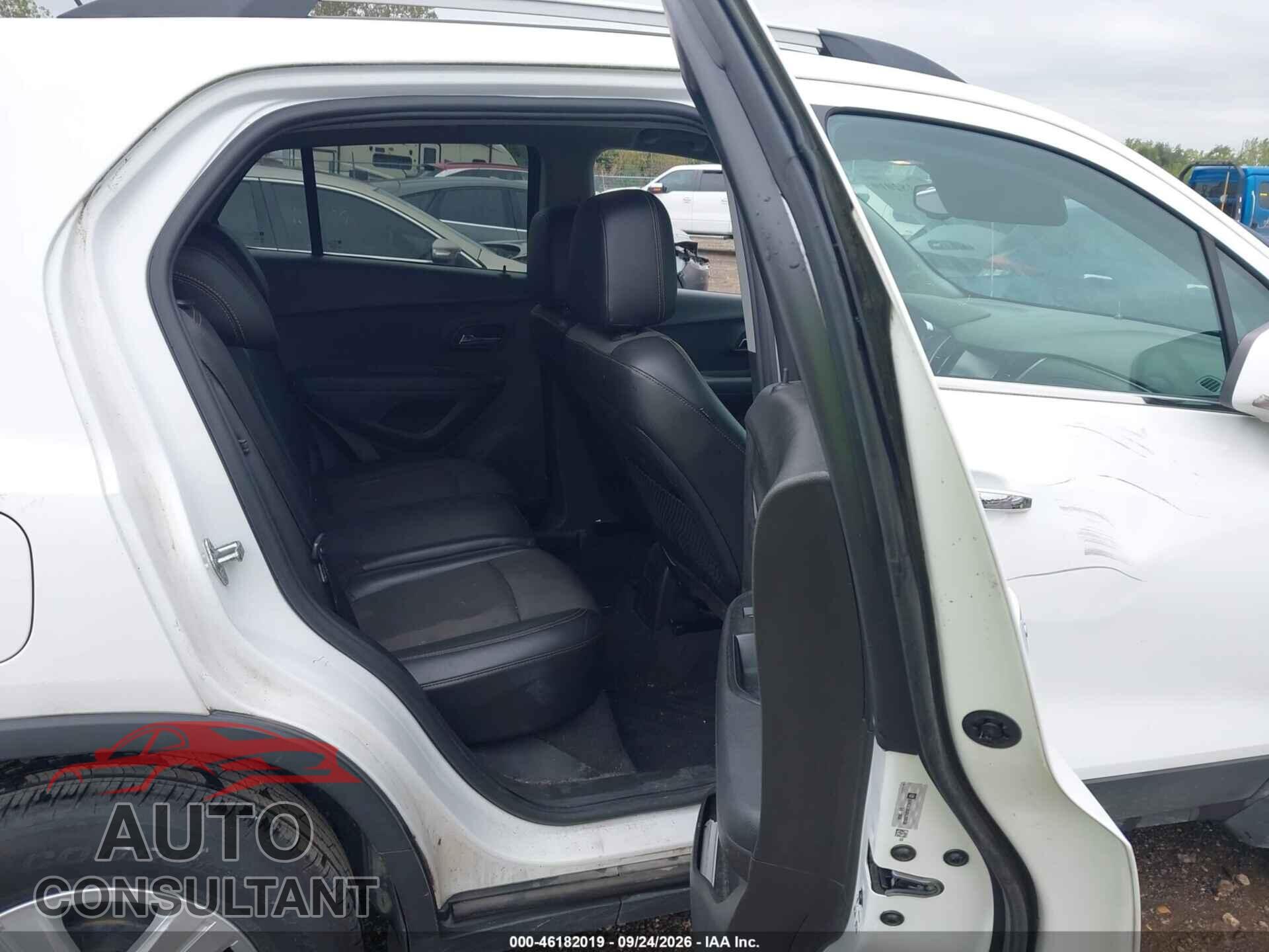 CHEVROLET TRAX 2017 - 3GNCJLSB3HL268430