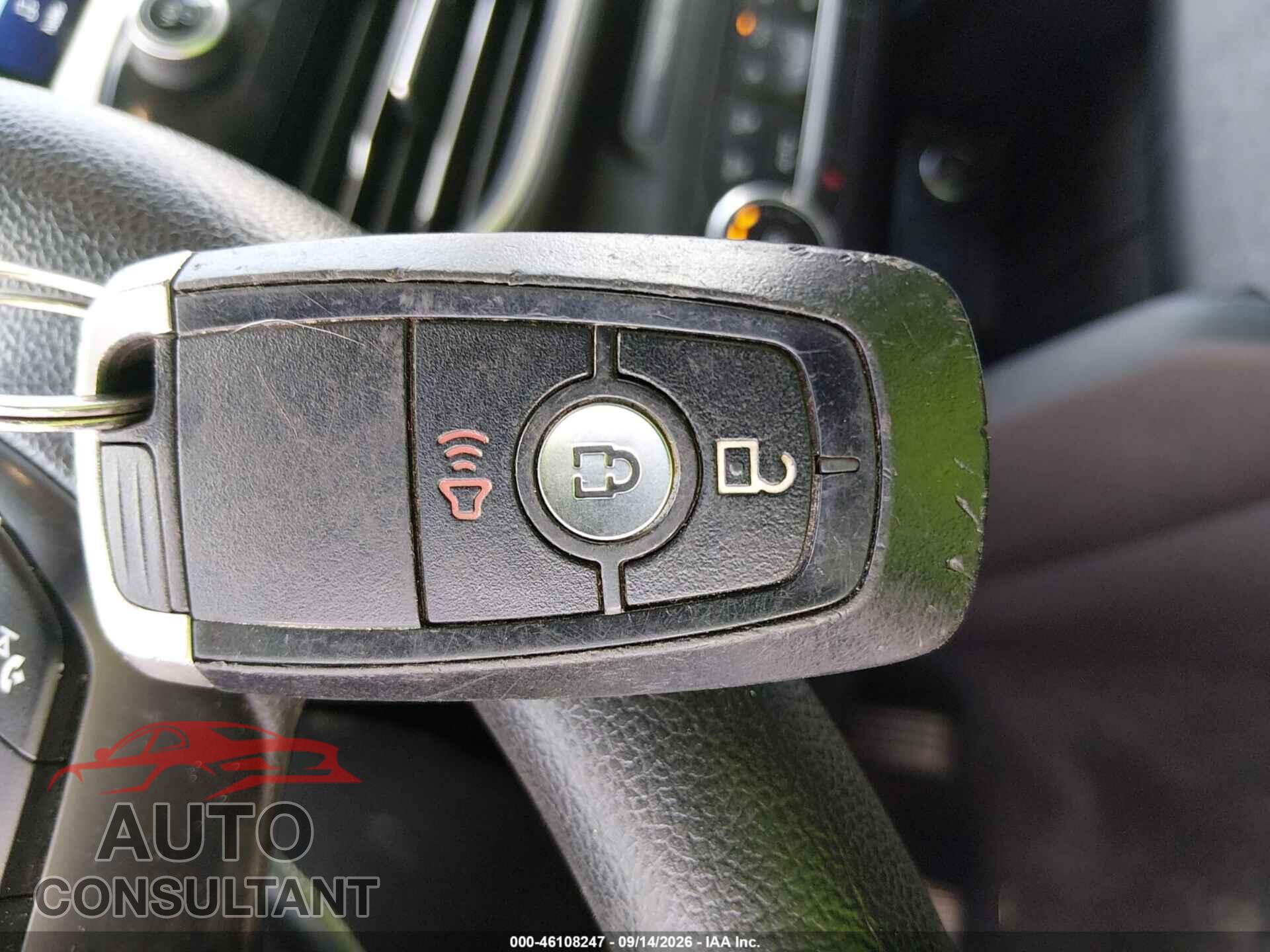 FORD ESCAPE 2020 - 1FMCU0G68LUA59446