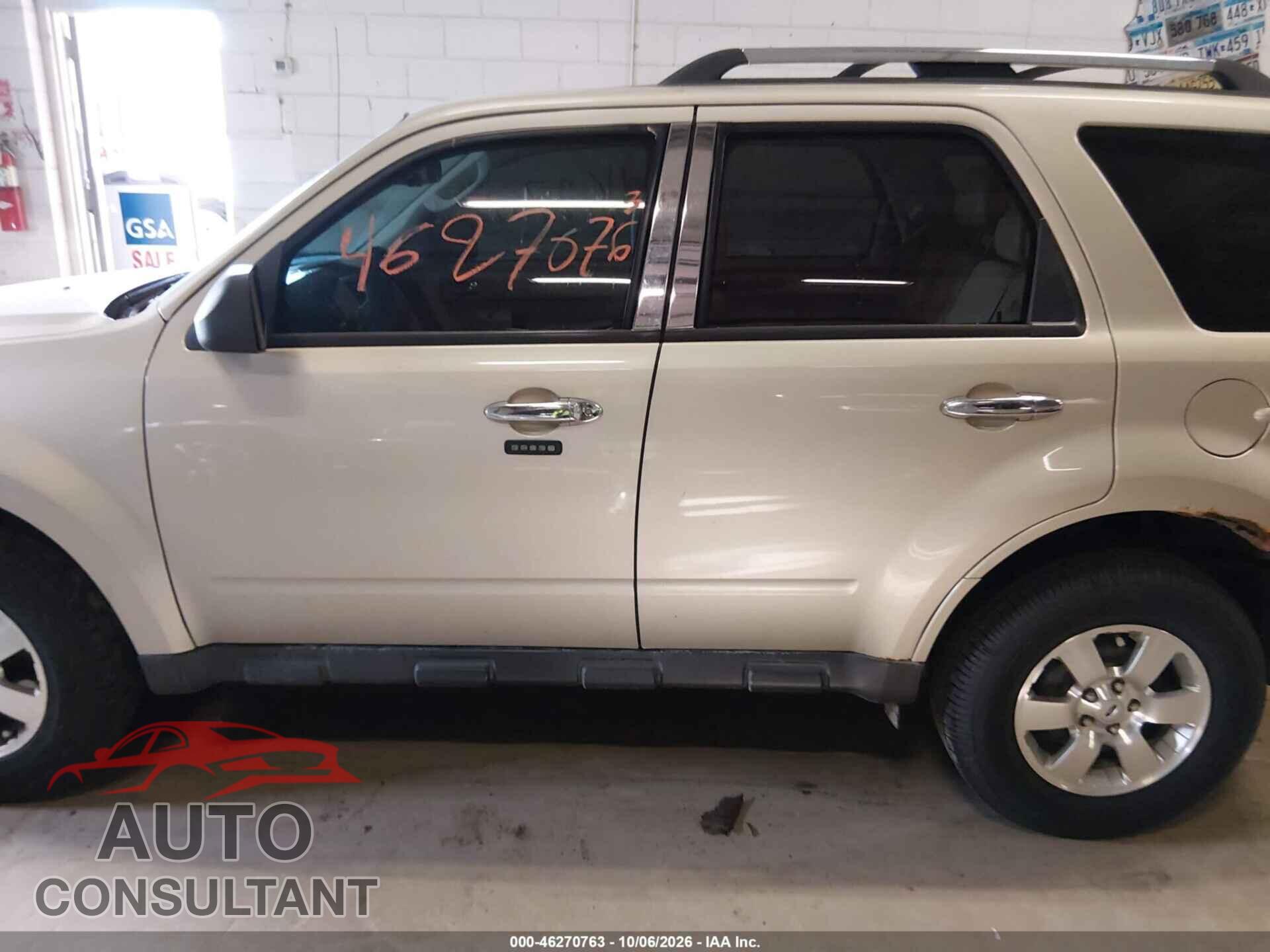 FORD ESCAPE 2012 - 1FMCU9EG2CKC82867