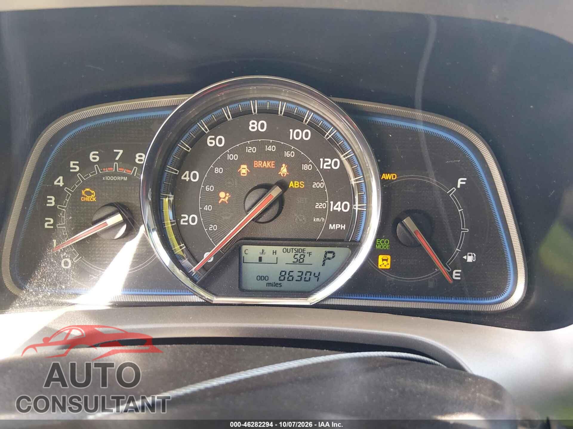 TOYOTA RAV4 2015 - 2T3DFREV6FW265020
