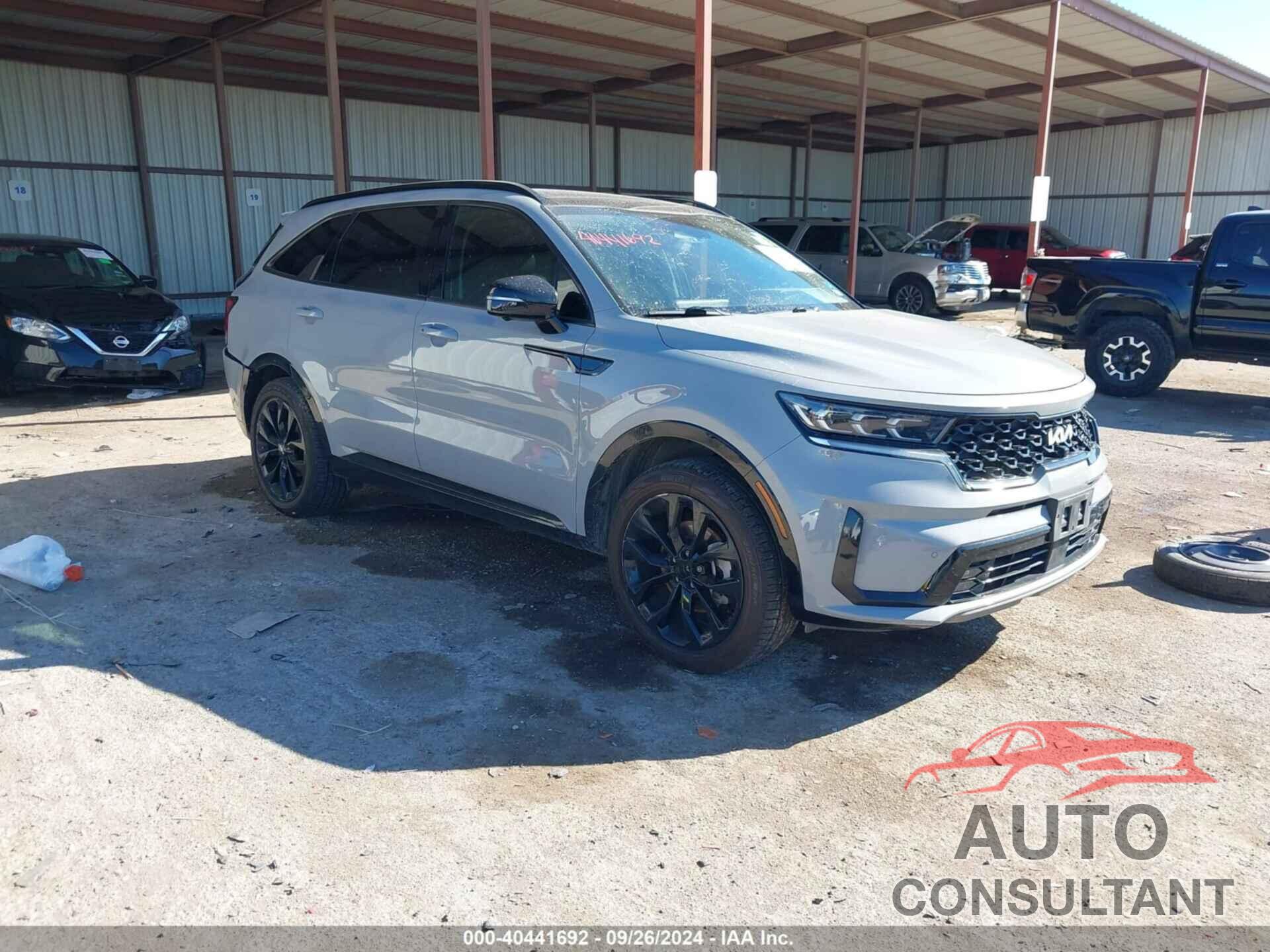 KIA SORENTO 2022 - 5XYRK4LF0NG124568