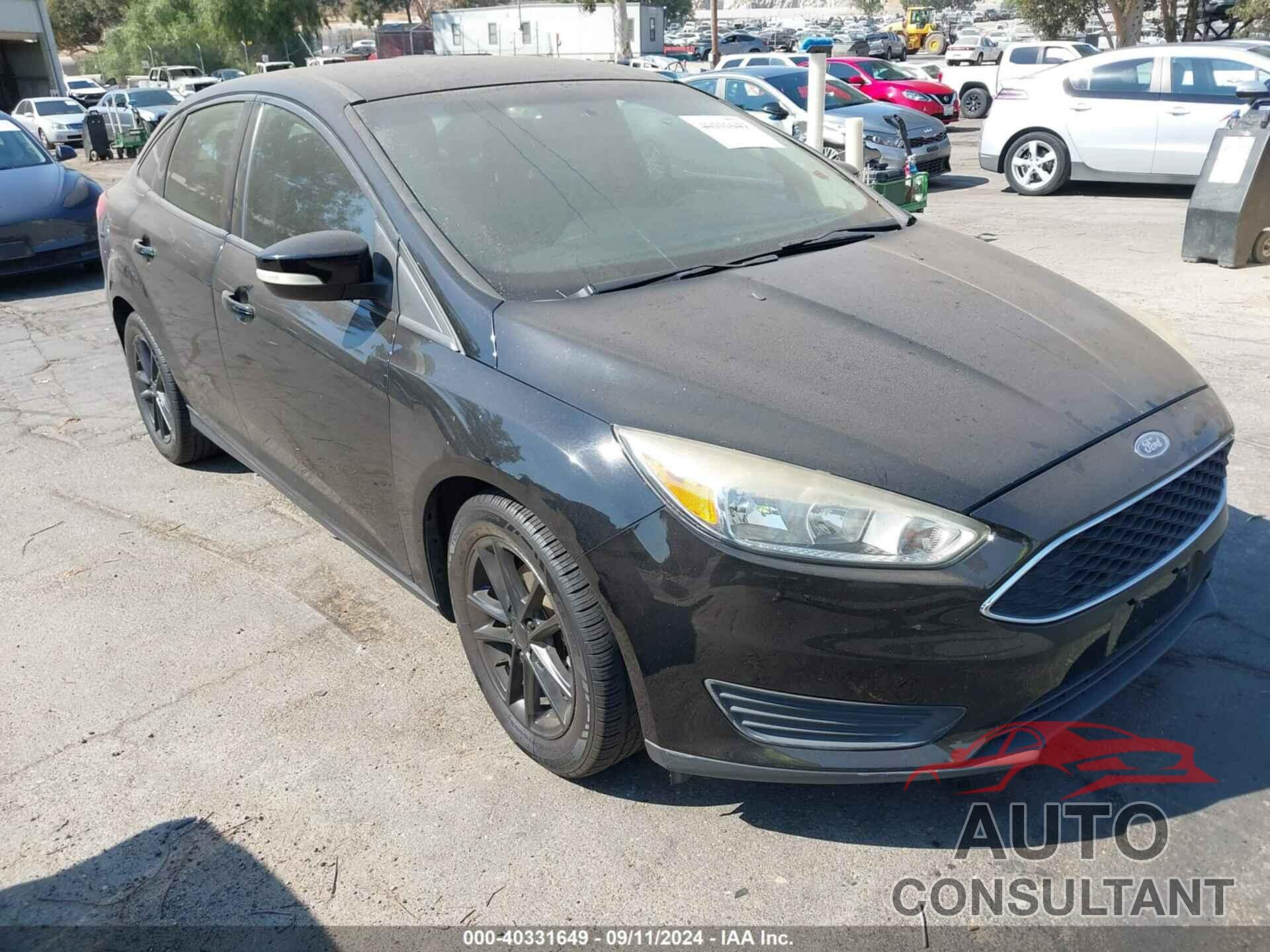 FORD FOCUS 2017 - 1FADP3F27HL237463