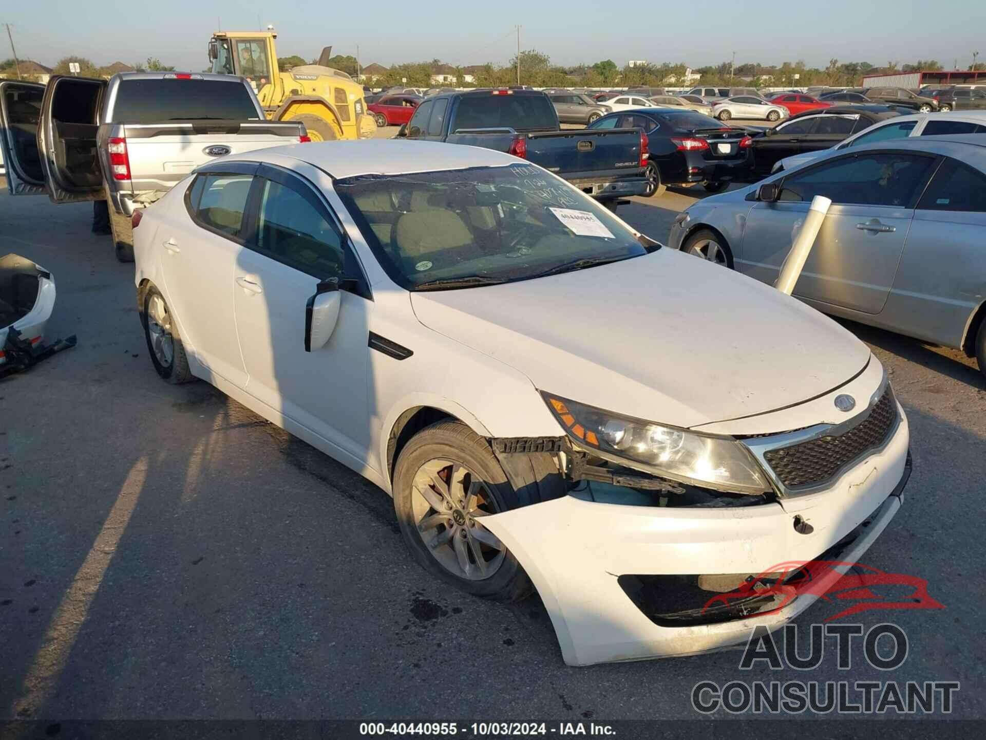 KIA OPTIMA 2011 - KNAGM4A73B5123915