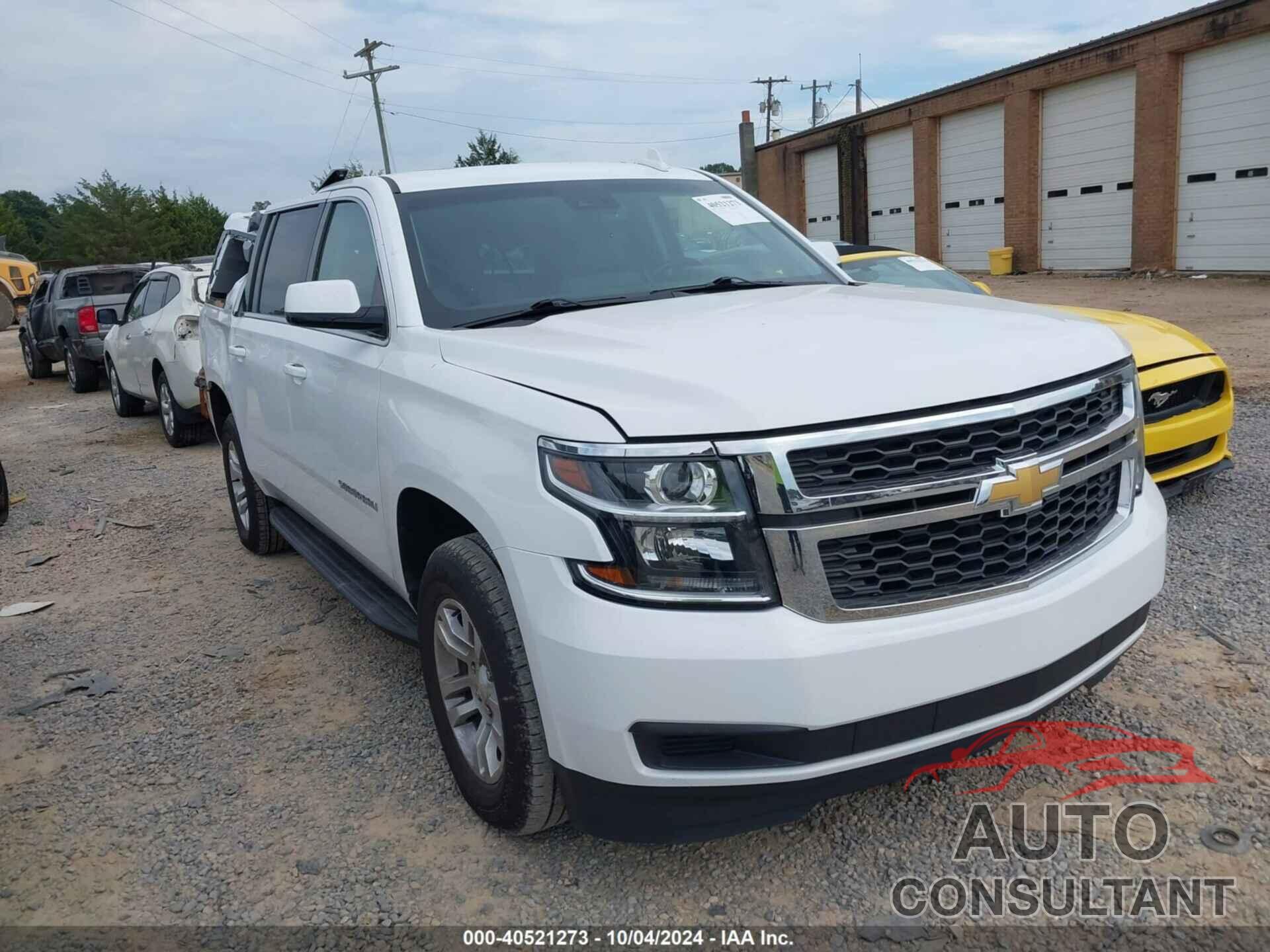 CHEVROLET SUBURBAN 2019 - 1GNSKHKC7KR196243