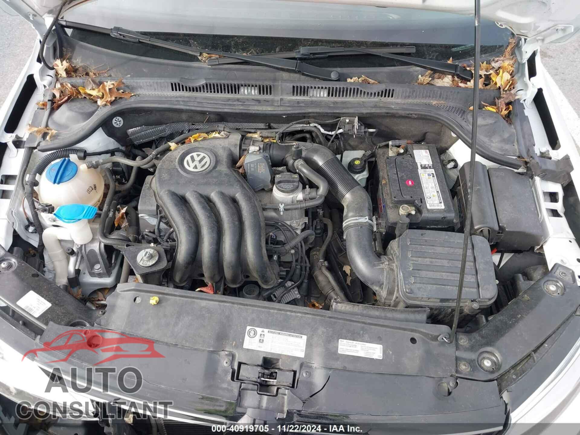 VOLKSWAGEN JETTA 2015 - 3VW2K7AJ2FM317543