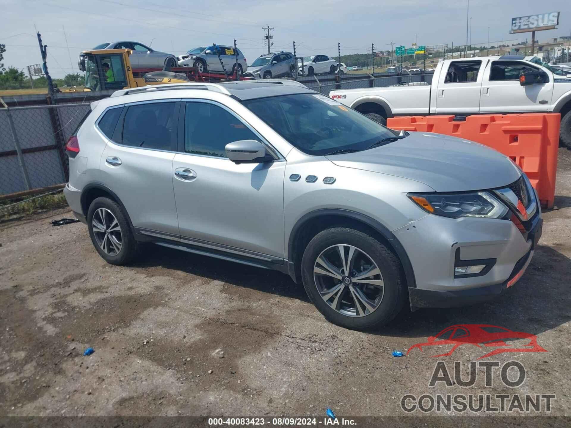 NISSAN ROGUE 2017 - 5N1AT2MV1HC883027