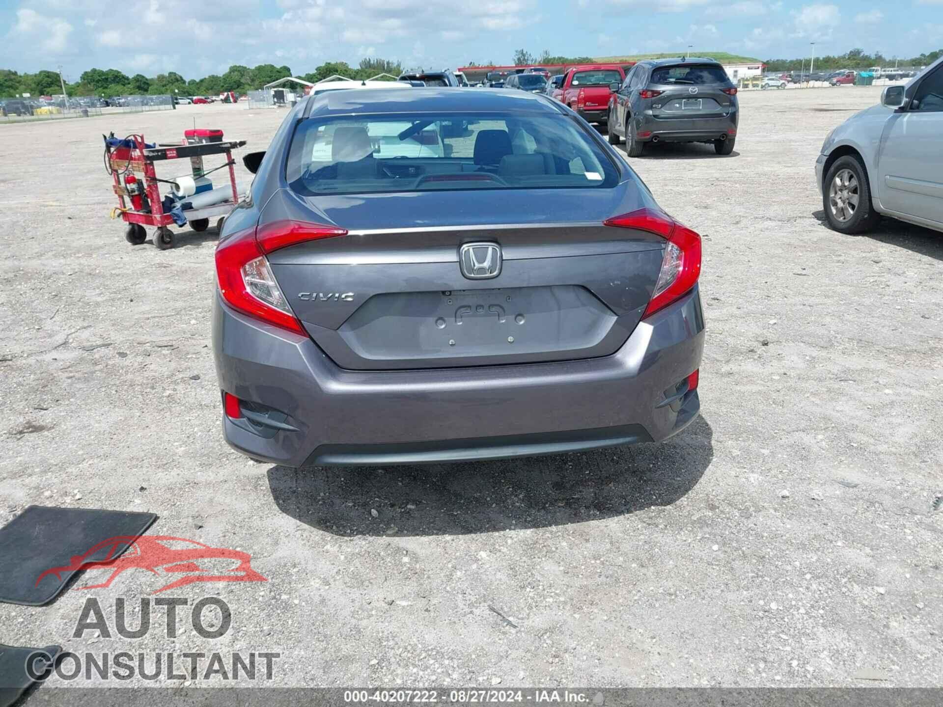 HONDA CIVIC 2018 - 2HGFC2F59JH592884