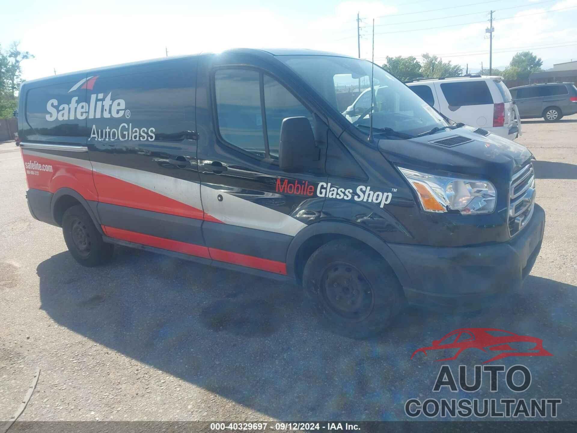 FORD TRANSIT-150 2018 - 1FTYE1YM2JKA38529