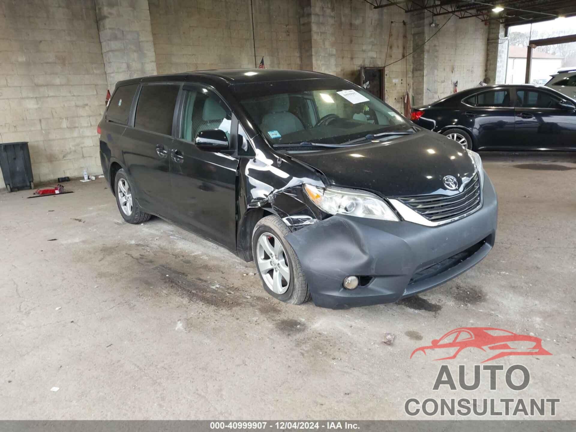 TOYOTA SIENNA 2014 - 5TDZK3DC9ES425759