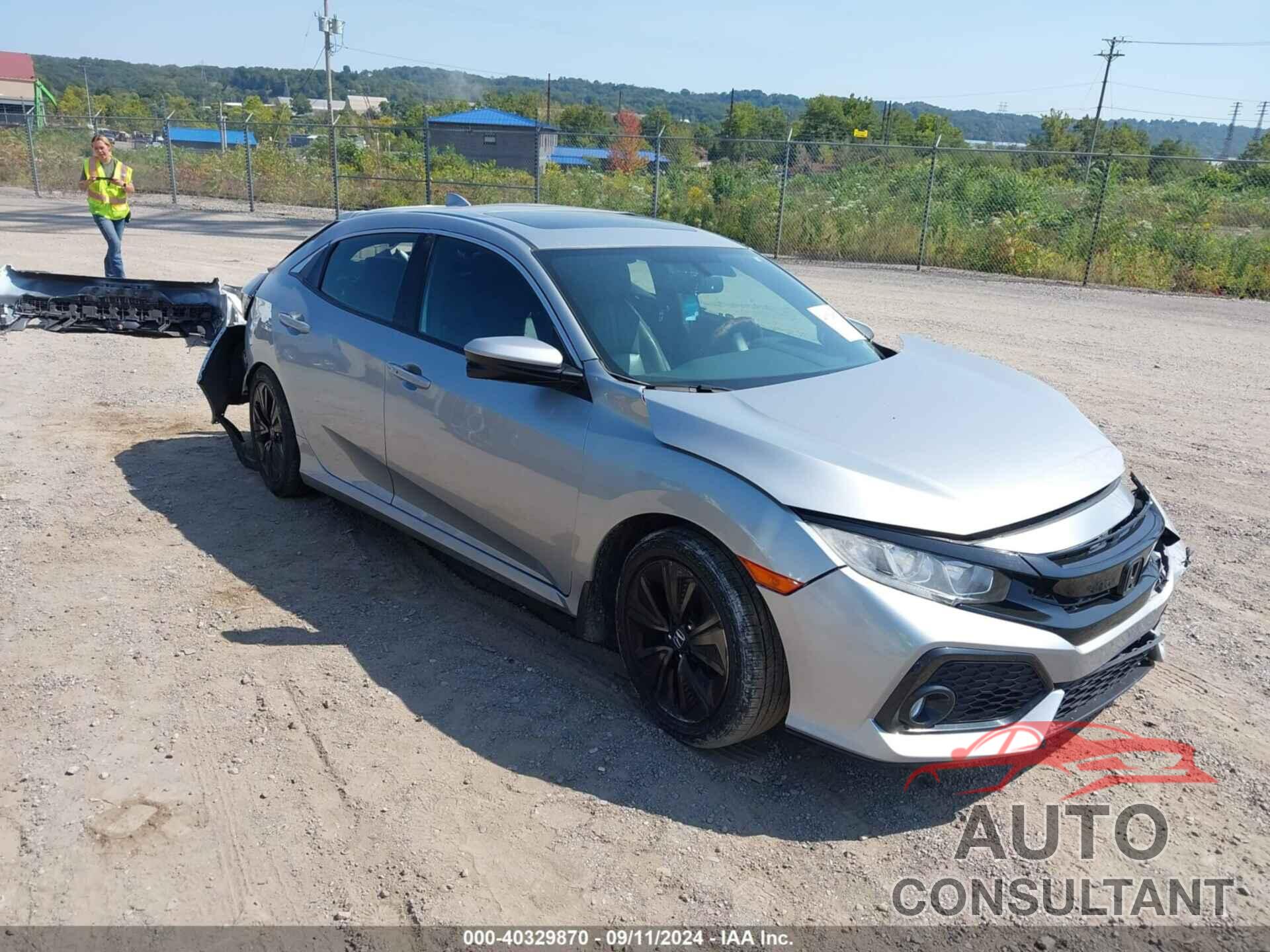 HONDA CIVIC 2017 - SHHFK7H78HU403217