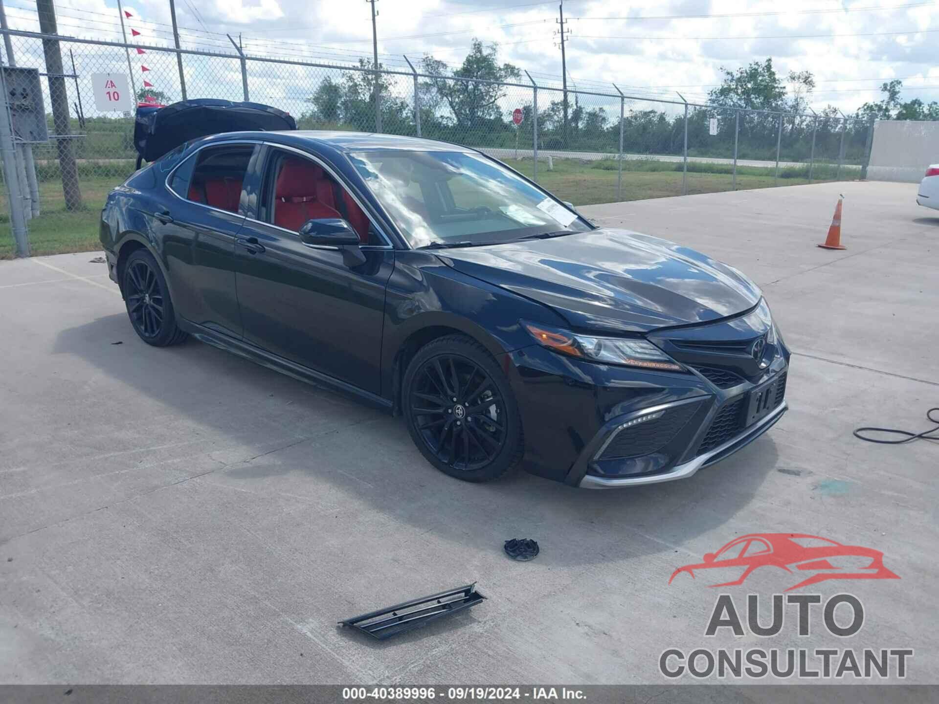 TOYOTA CAMRY 2022 - 4T1K61AK7NU719268