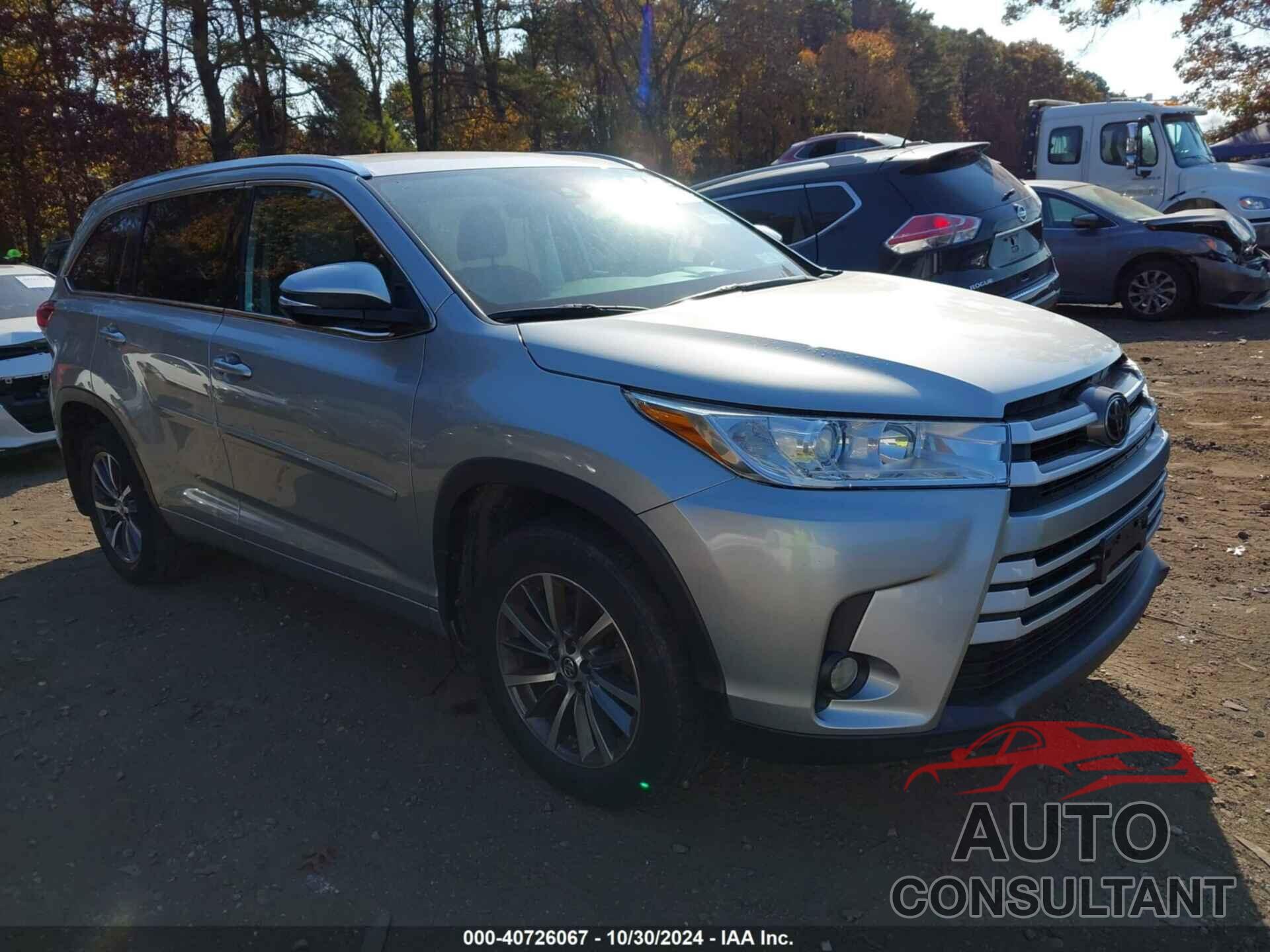 TOYOTA HIGHLANDER 2018 - 5TDJZRFH7JS554372