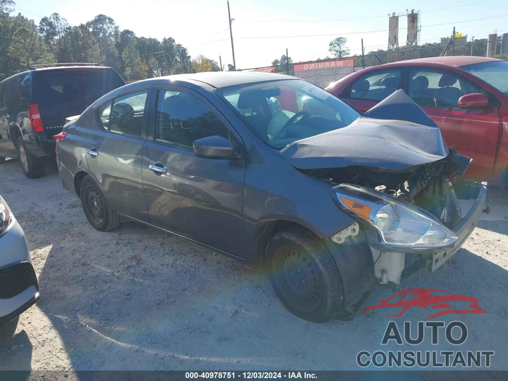 NISSAN VERSA 2019 - 3N1CN7AP5KL830629