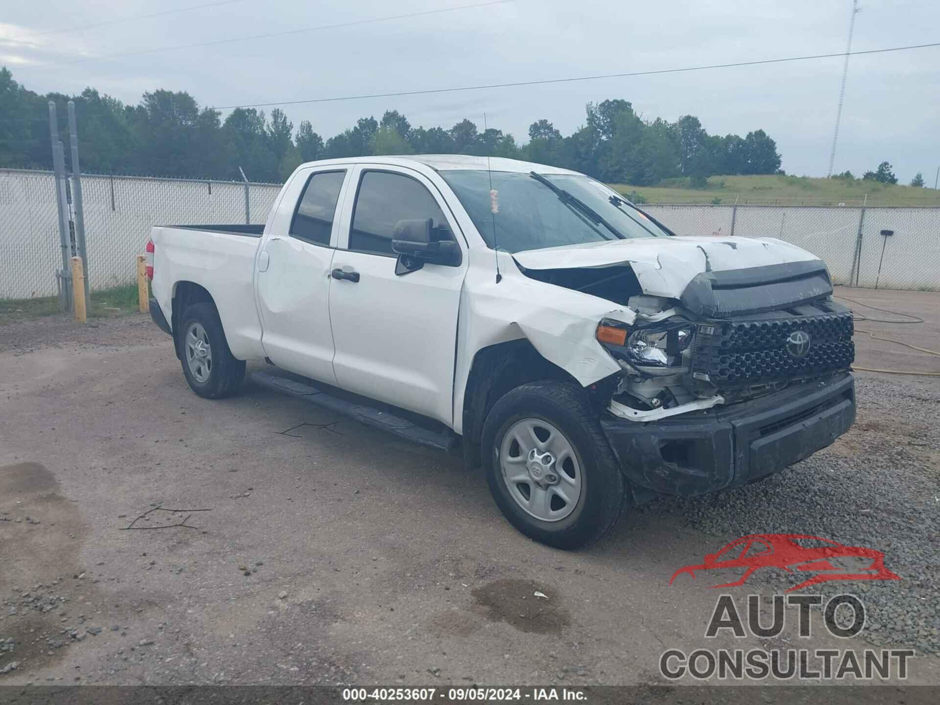 TOYOTA TUNDRA 2018 - 5TFUW5F14JX737725