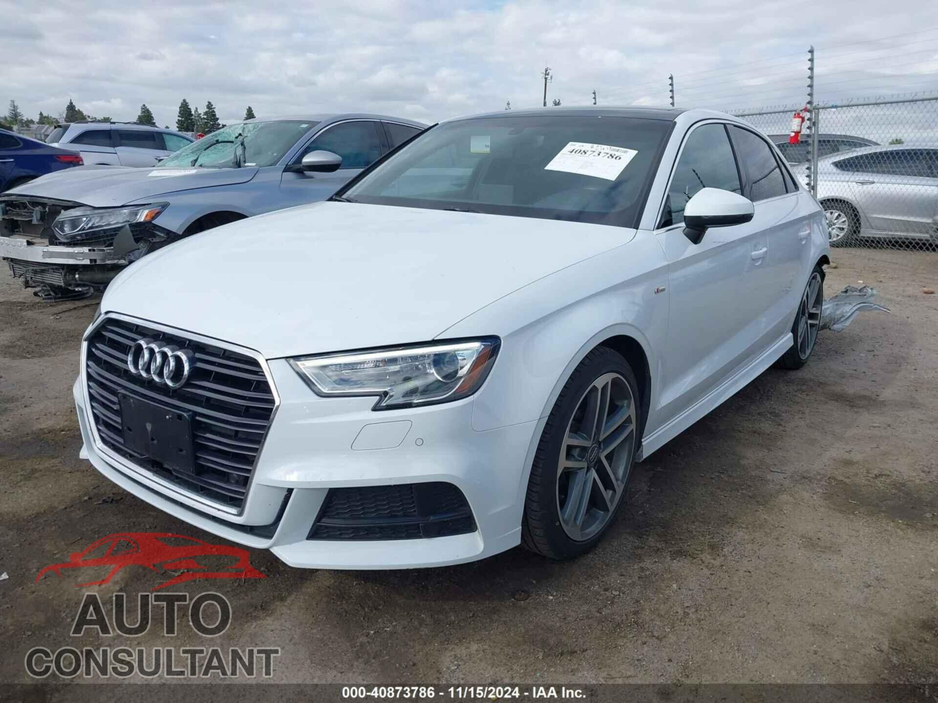 AUDI A3 2017 - WAUGUGFF2H1032779